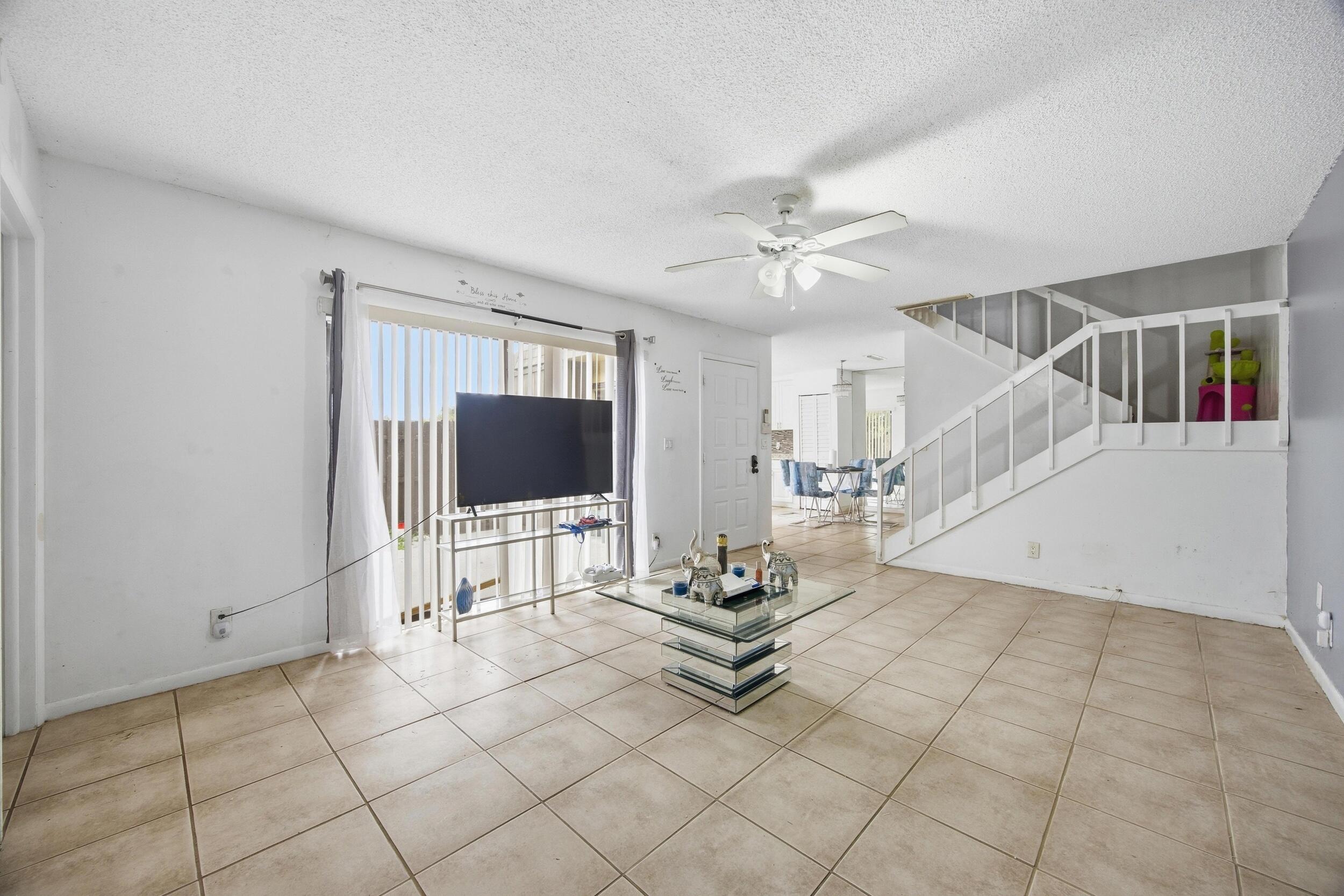 WATERVIEW ESTATES - Residential Lease