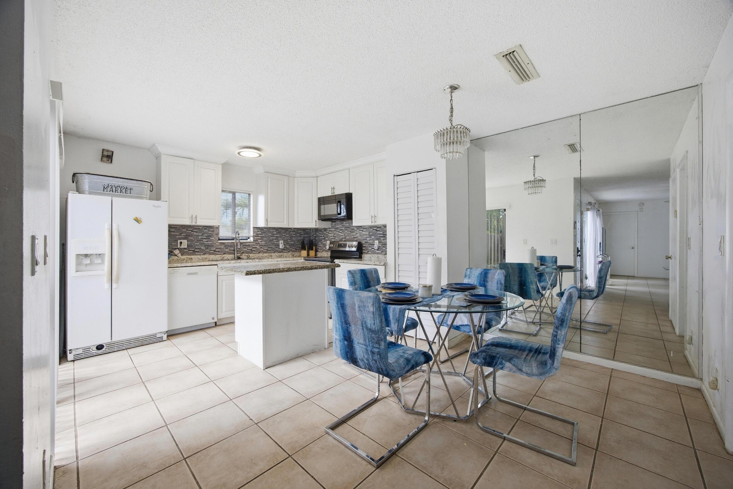 WATERVIEW ESTATES - Residential Lease