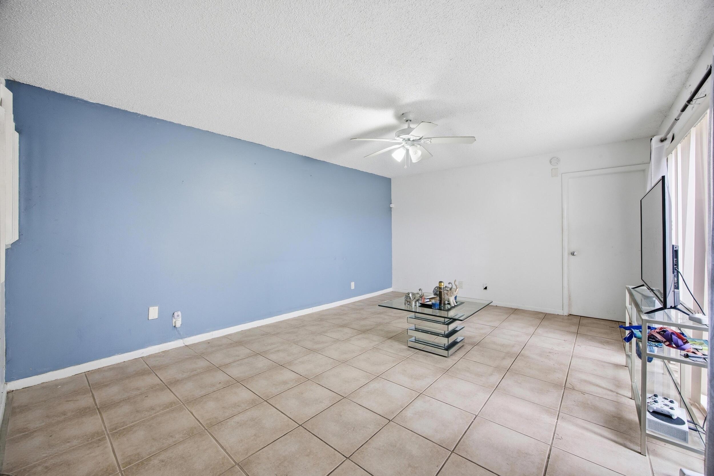 WATERVIEW ESTATES - Residential Lease