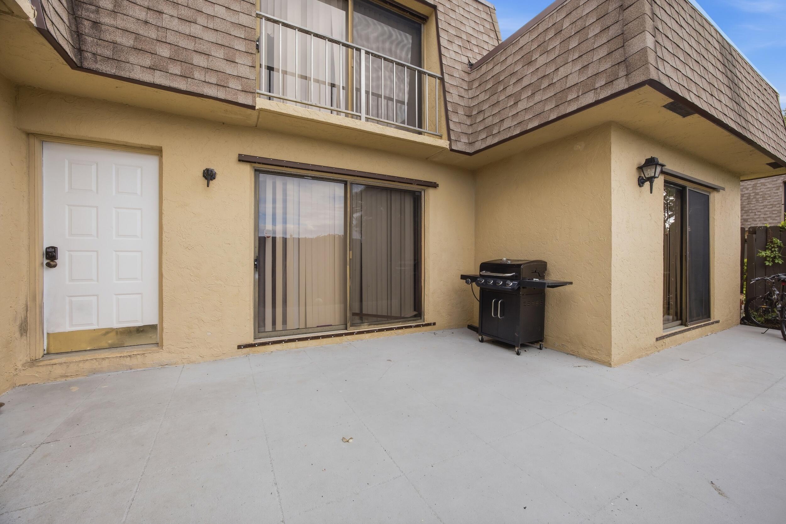 WATERVIEW ESTATES - Residential Lease