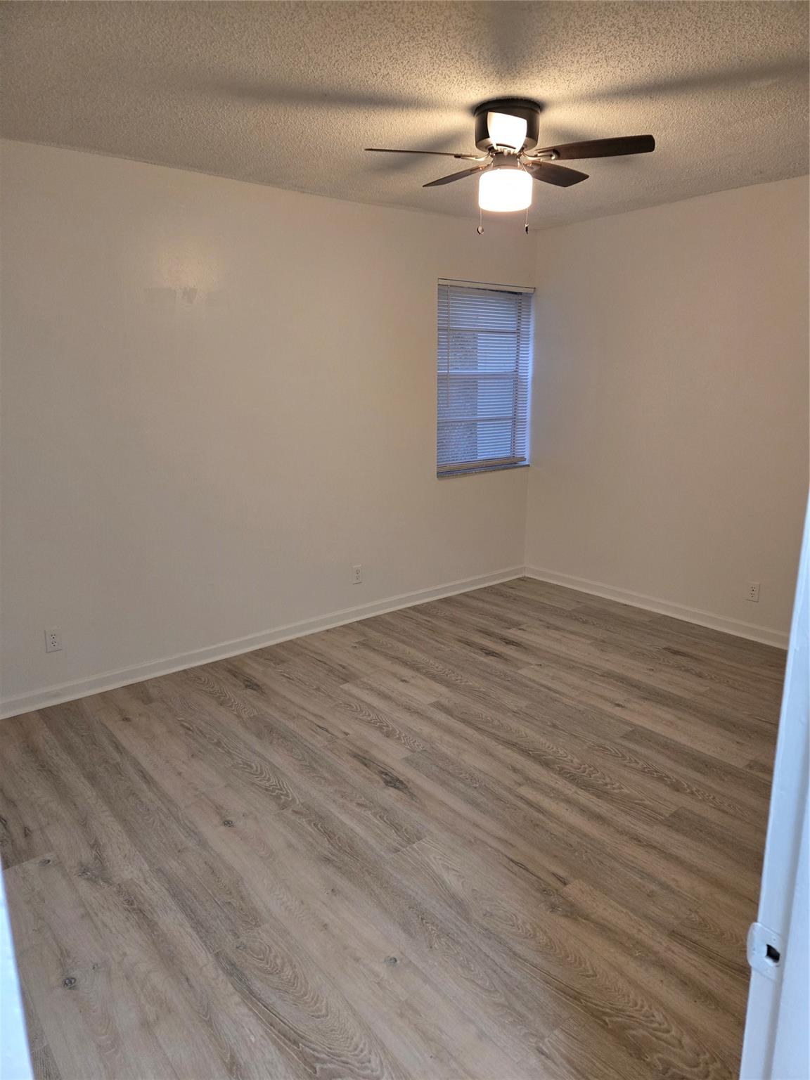 Sun & Lake - Residential Lease