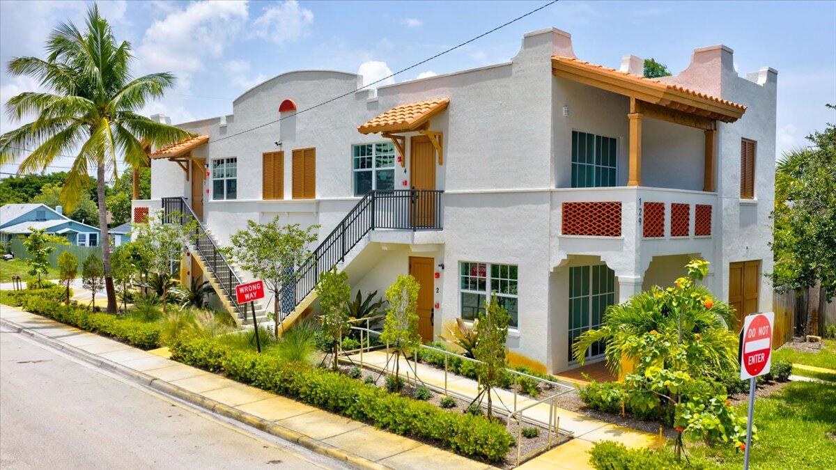 129 S K Street