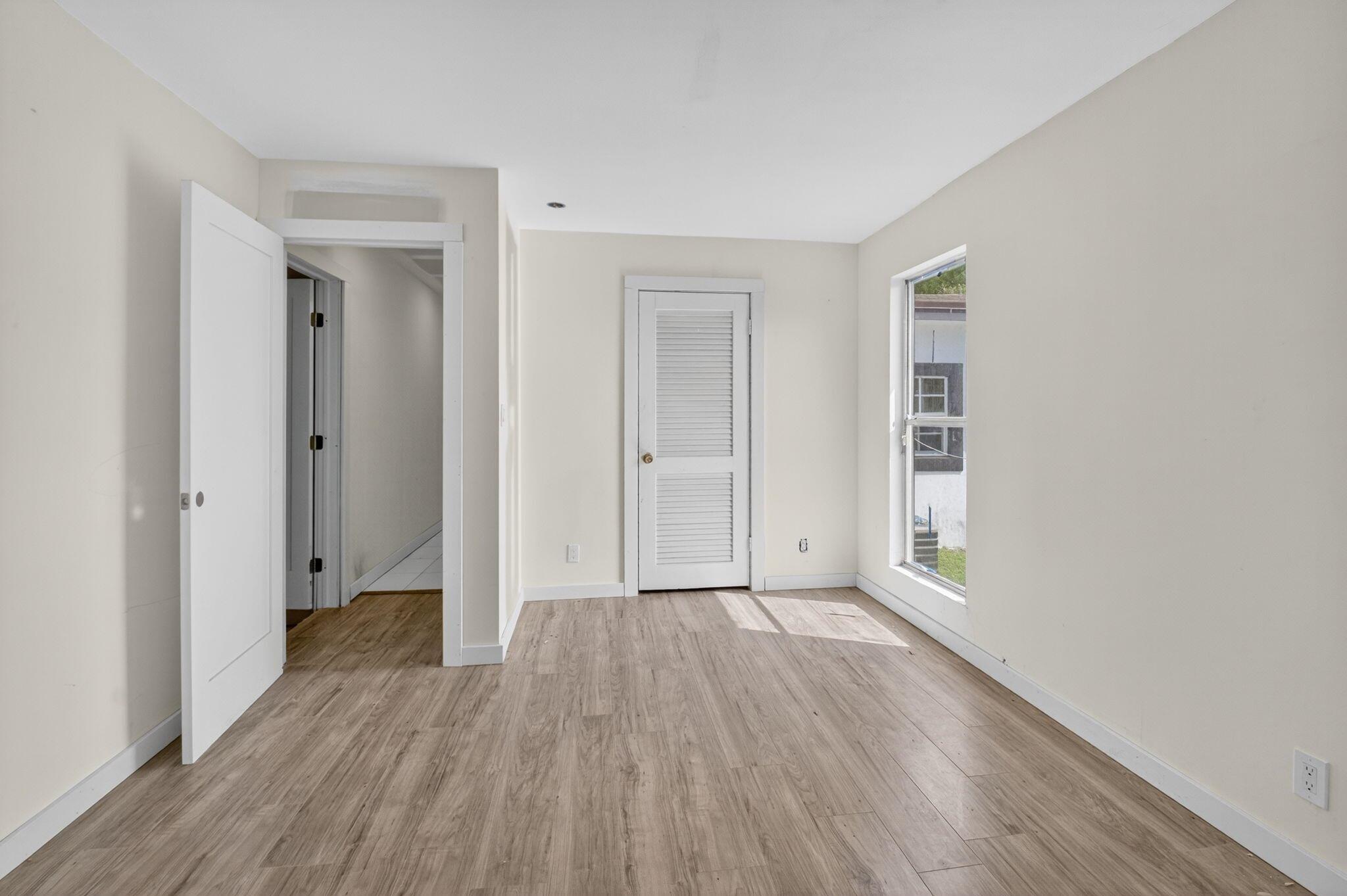 DELRAY GARDEN ESTATES - Residential