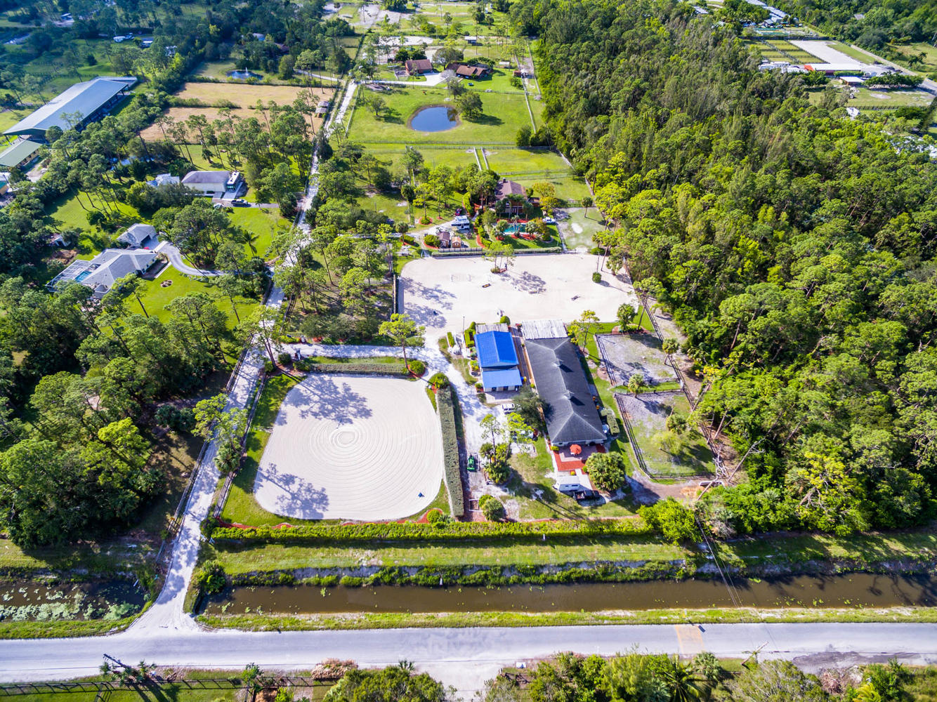 LOXAHATCHEE GROVES - Land