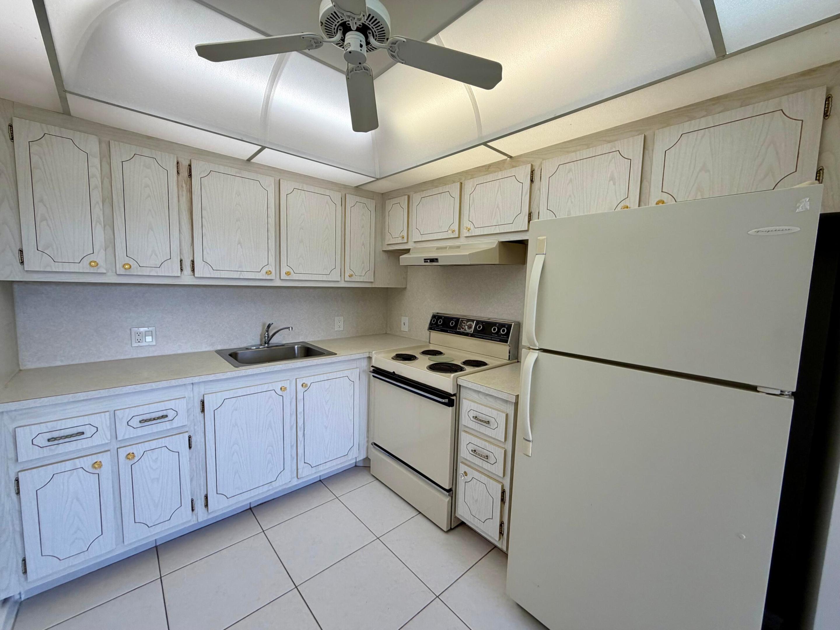 PRESTON AT CENTURY VILLAGE CONDO - Residential