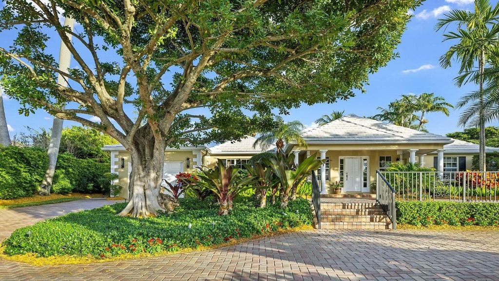 Photo of 3121 Polo Drive, Gulf Stream, FL 33483 (MLS # R11149265)