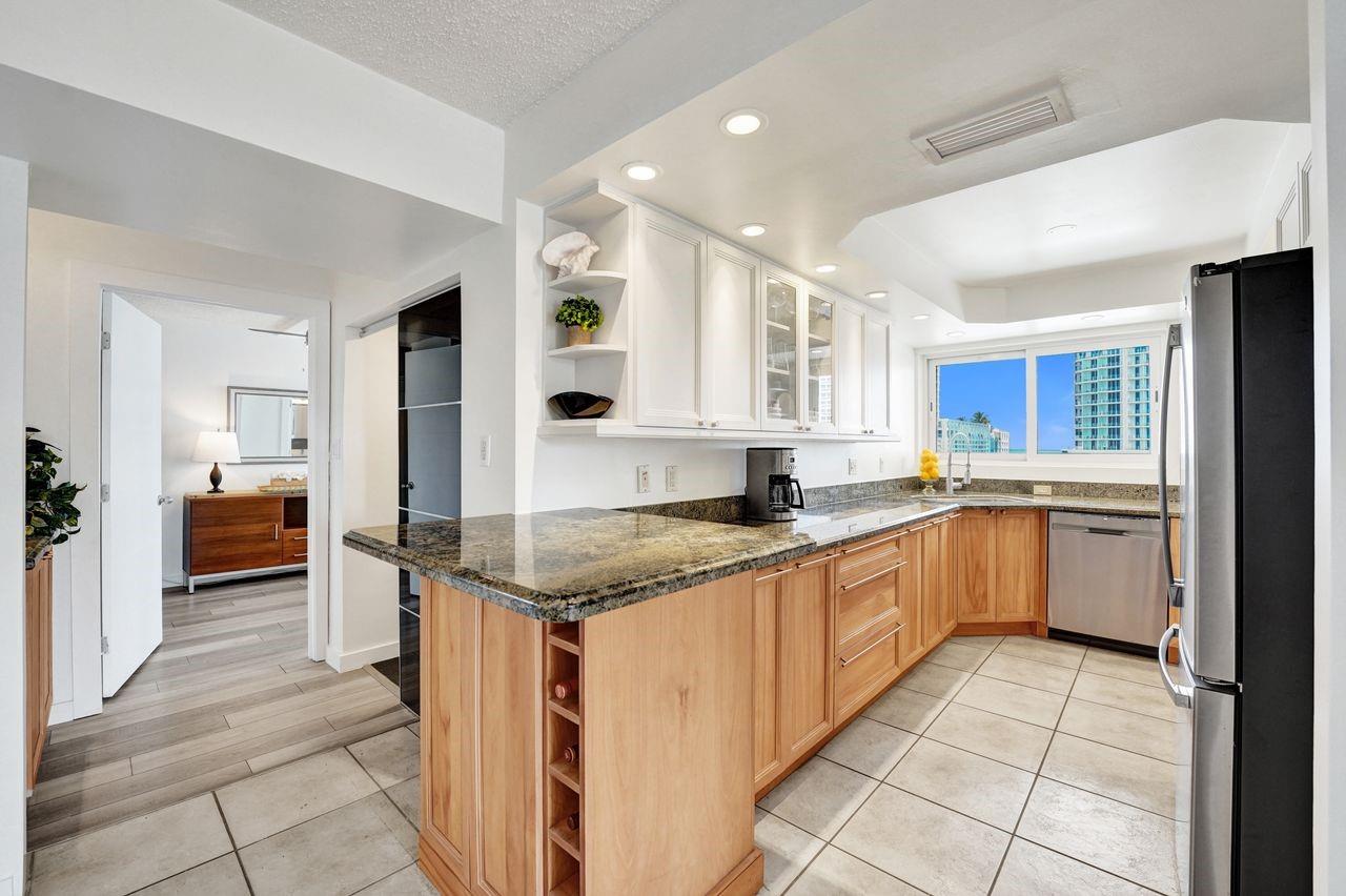 Britannia Condo - Residential