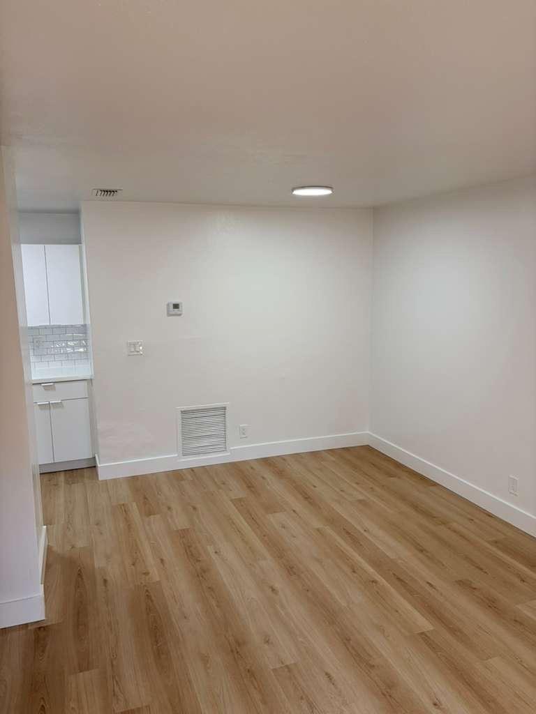 AVONDALE - Residential Lease