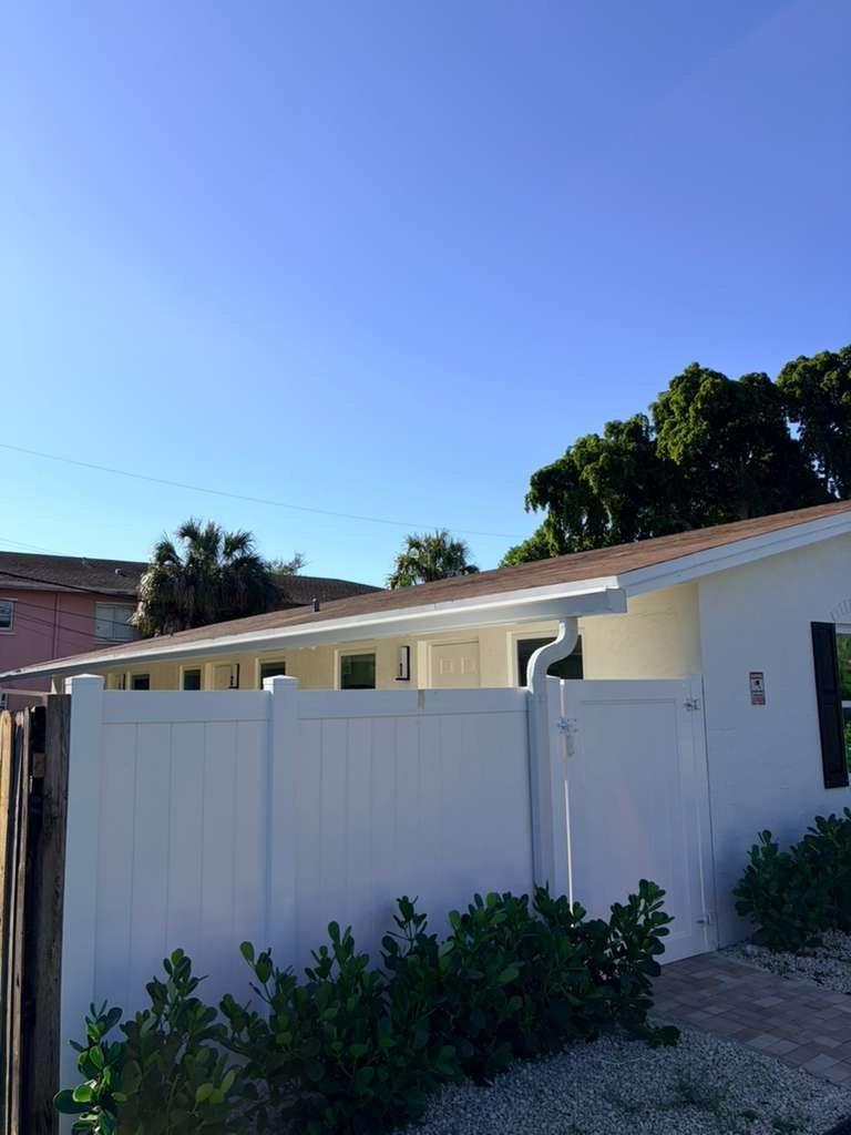 AVONDALE - Residential Lease