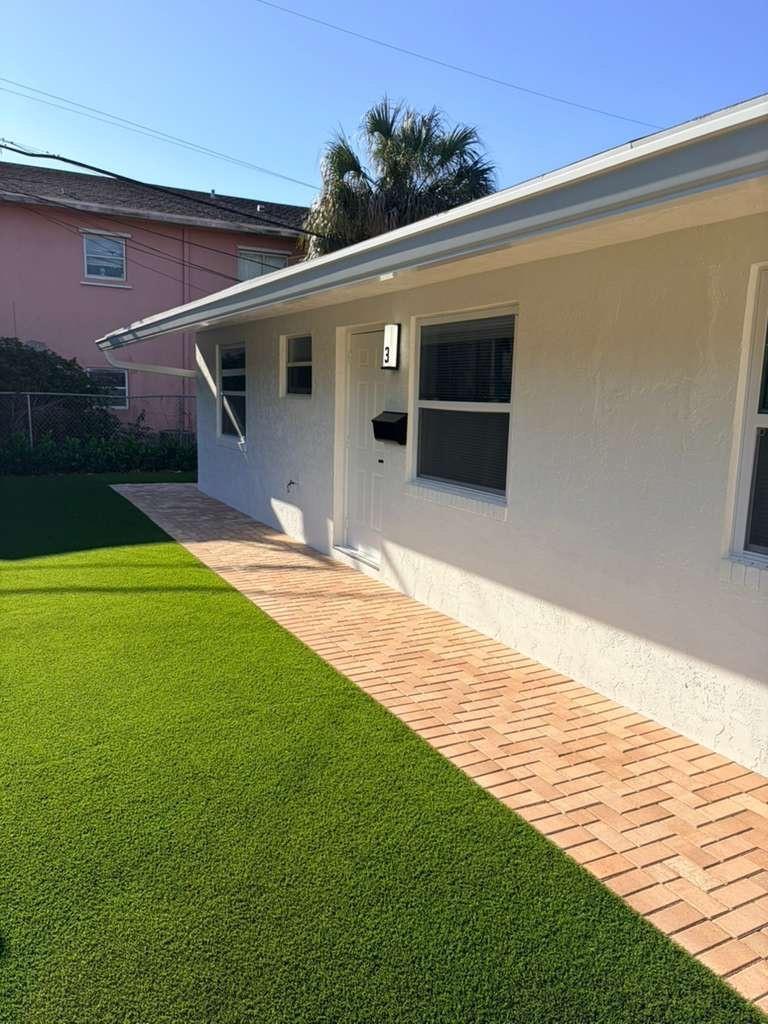 AVONDALE - Residential Lease