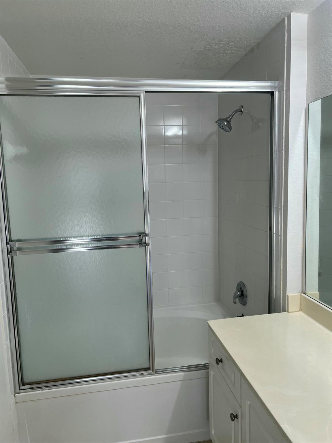 SAN MATERA THE GARDENS CO - Residential Lease