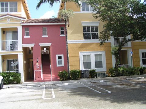 A home in Royal Palm Beach