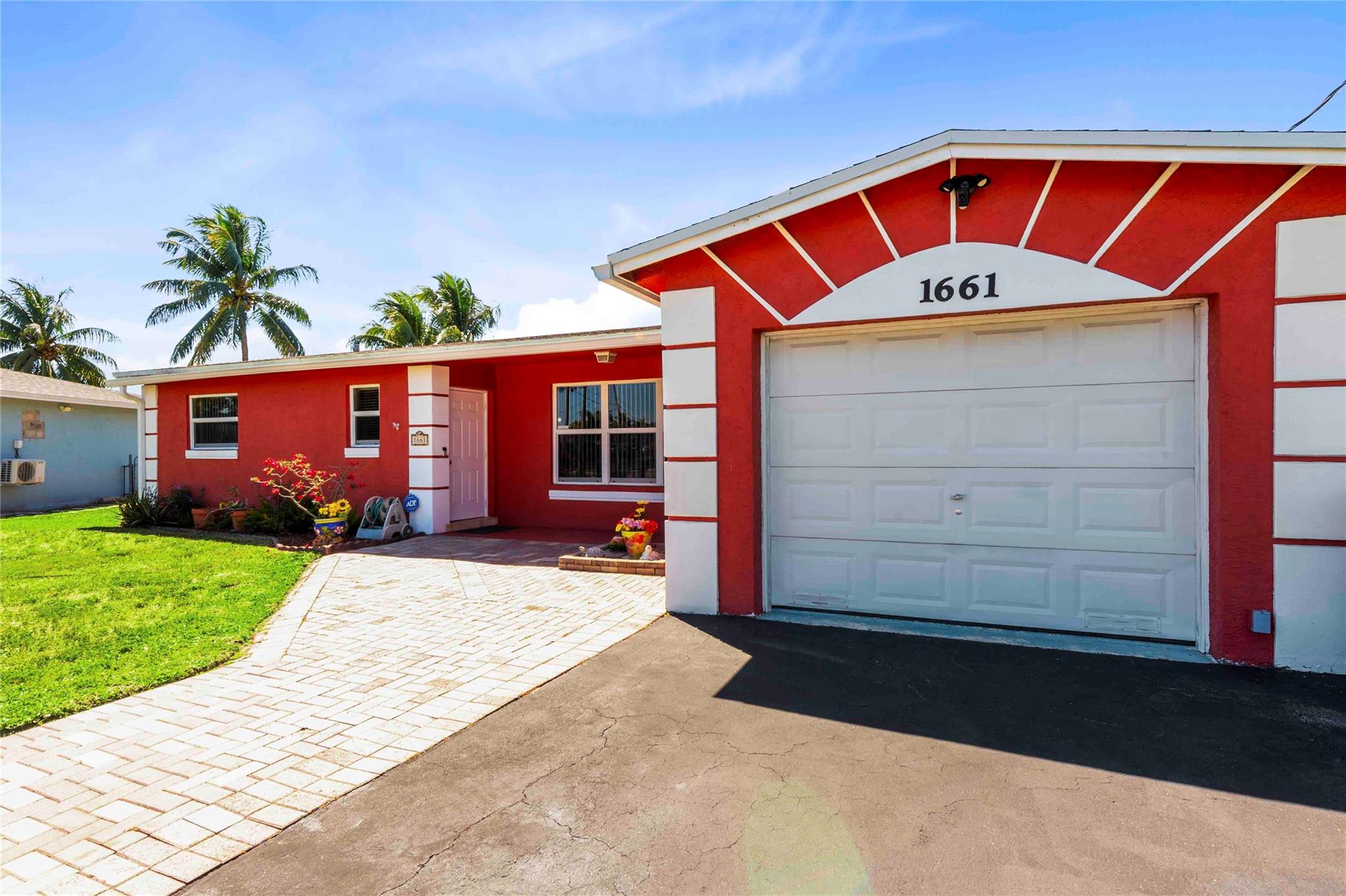 1661 NW 61st Ave