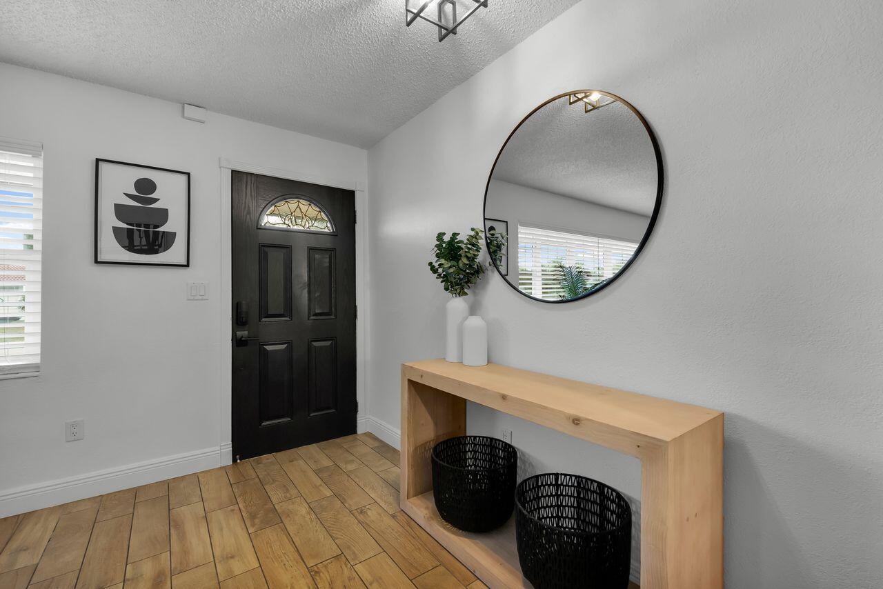 THE DELLS - Residential