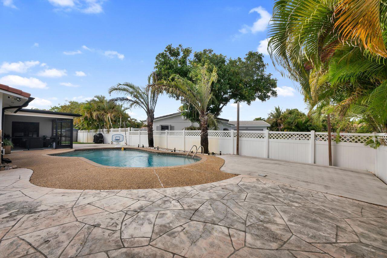 THE DELLS - Residential