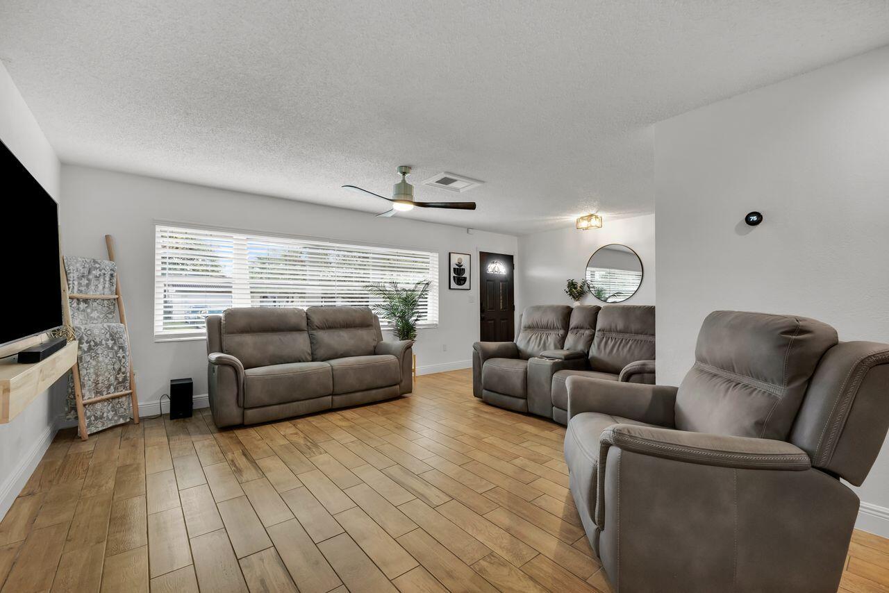 THE DELLS - Residential