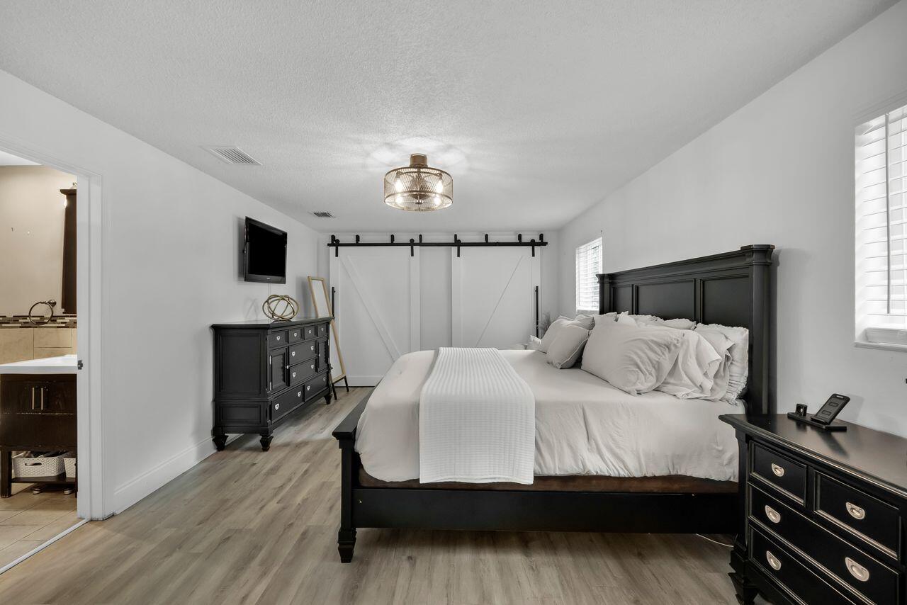 THE DELLS - Residential