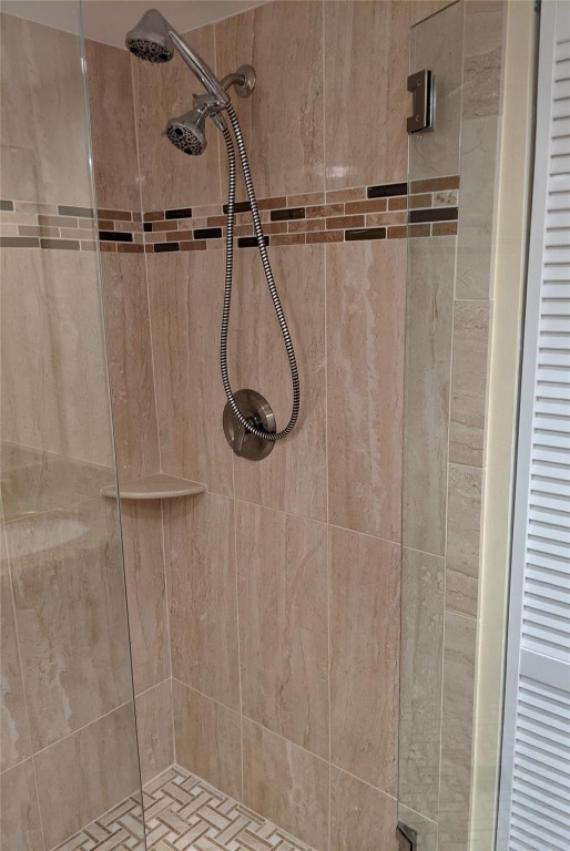 Camelot Lakes - Residential