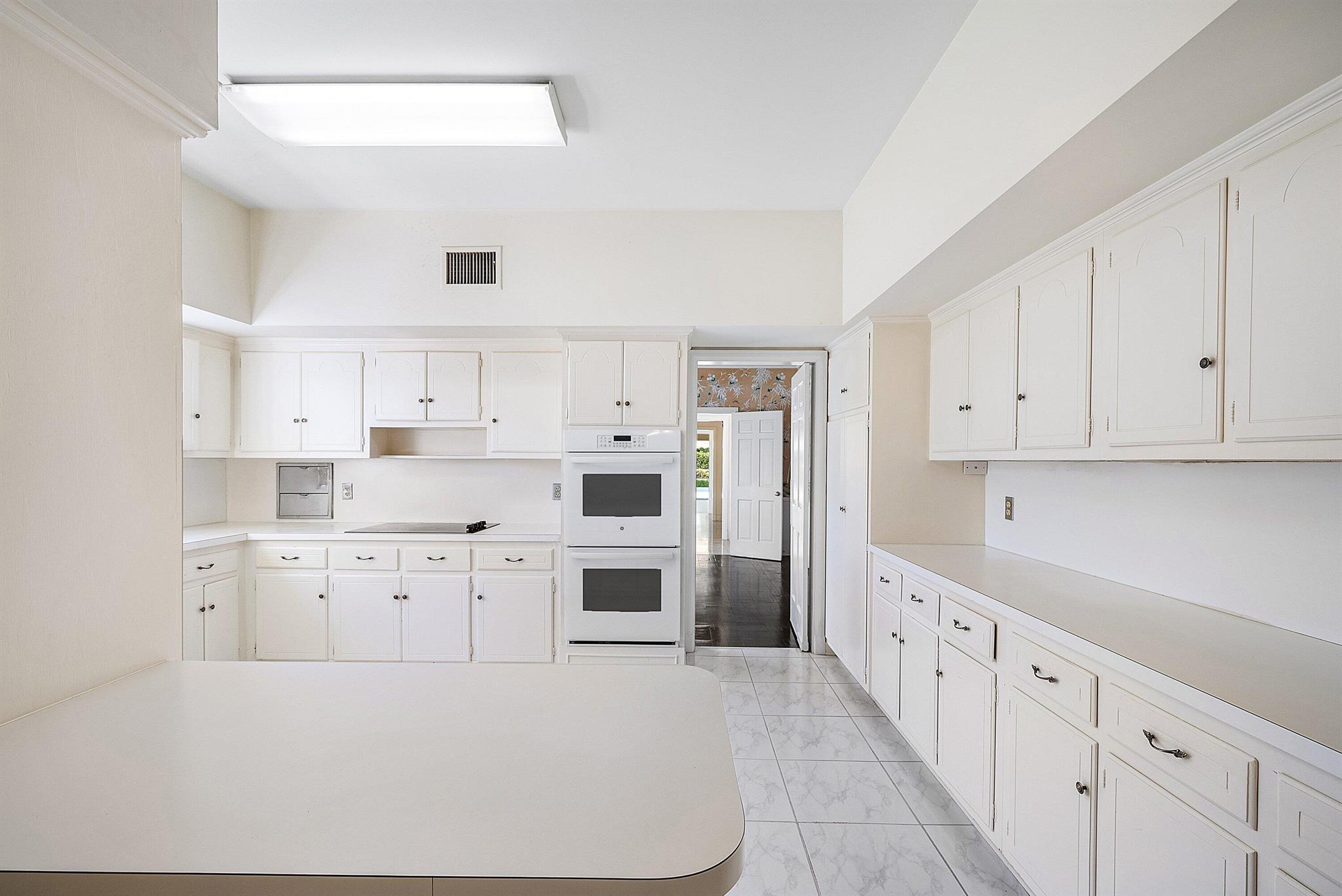 WELLS CIRCLE REPLAT PB26P - Residential Lease