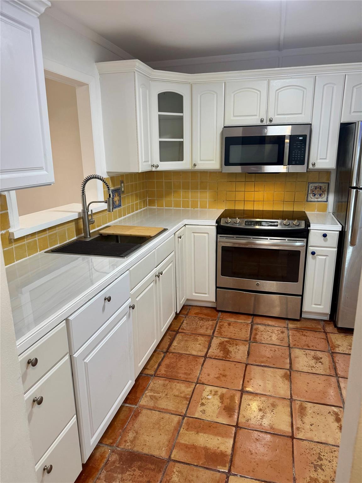 406 NW 68th Ave 107