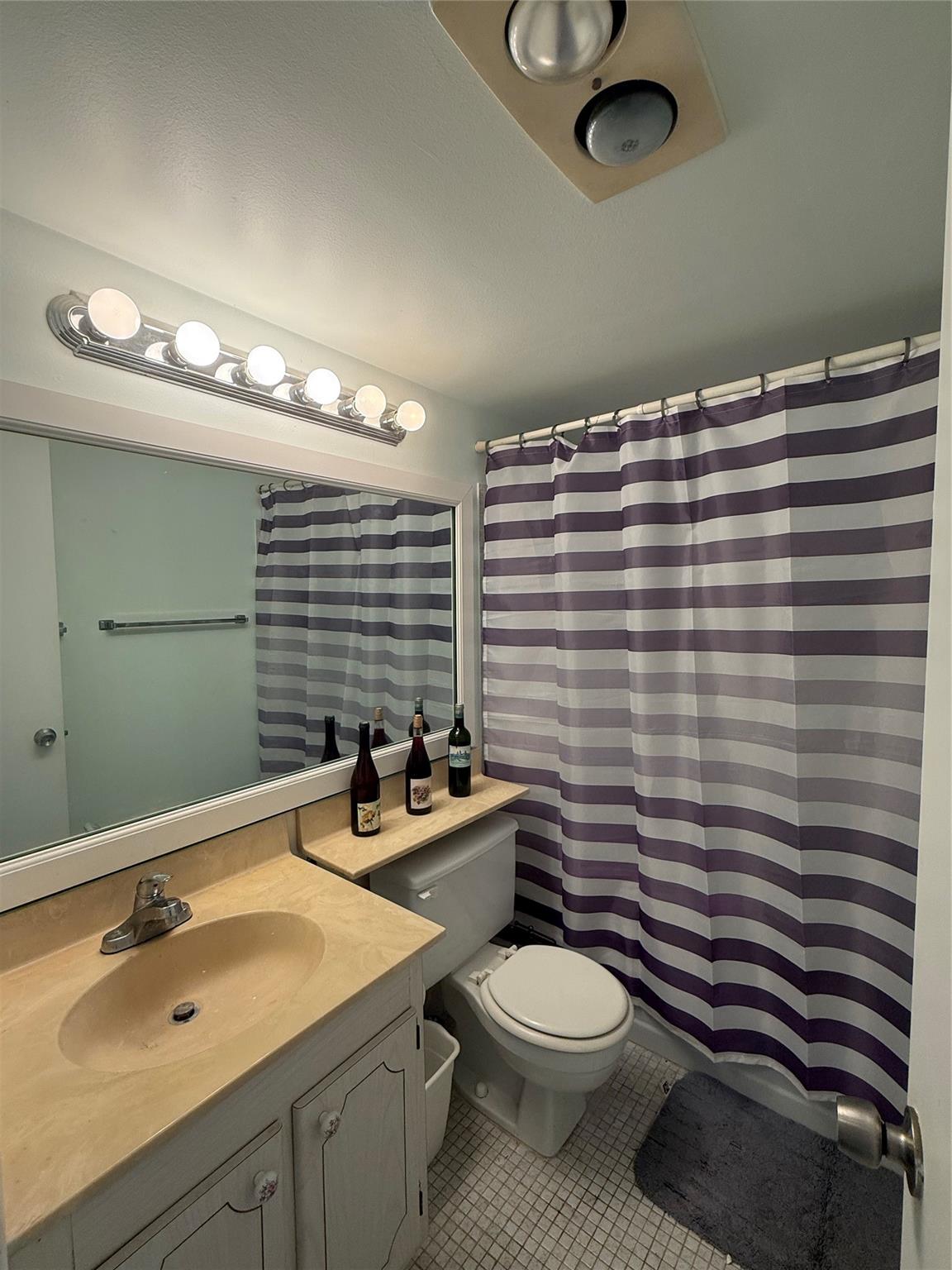 Tilford J Condo - Residential Lease
