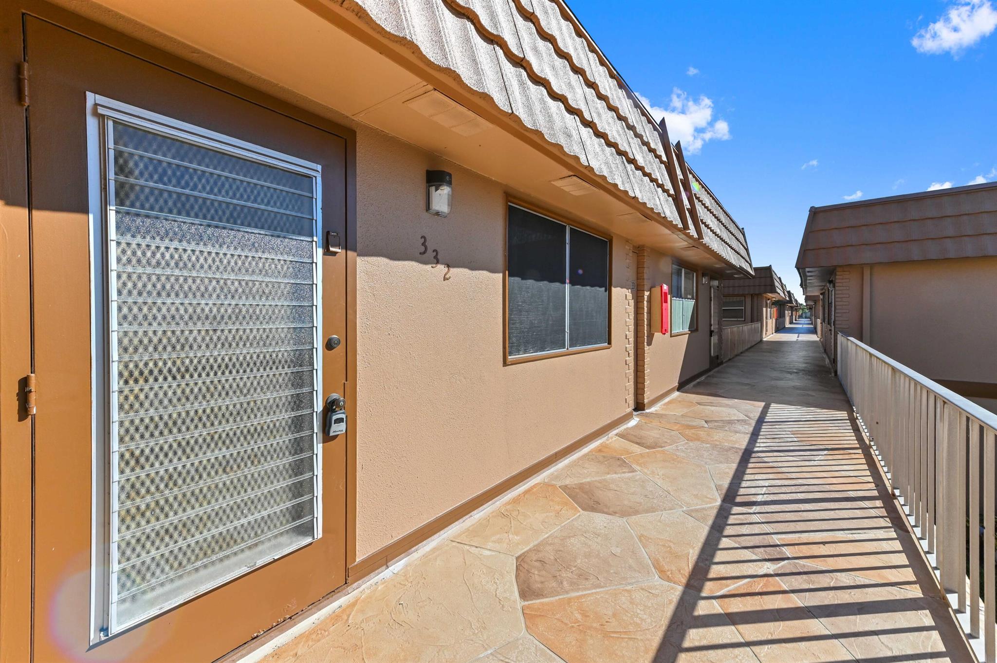 KINGS POINT BRITTANY COND - Residential