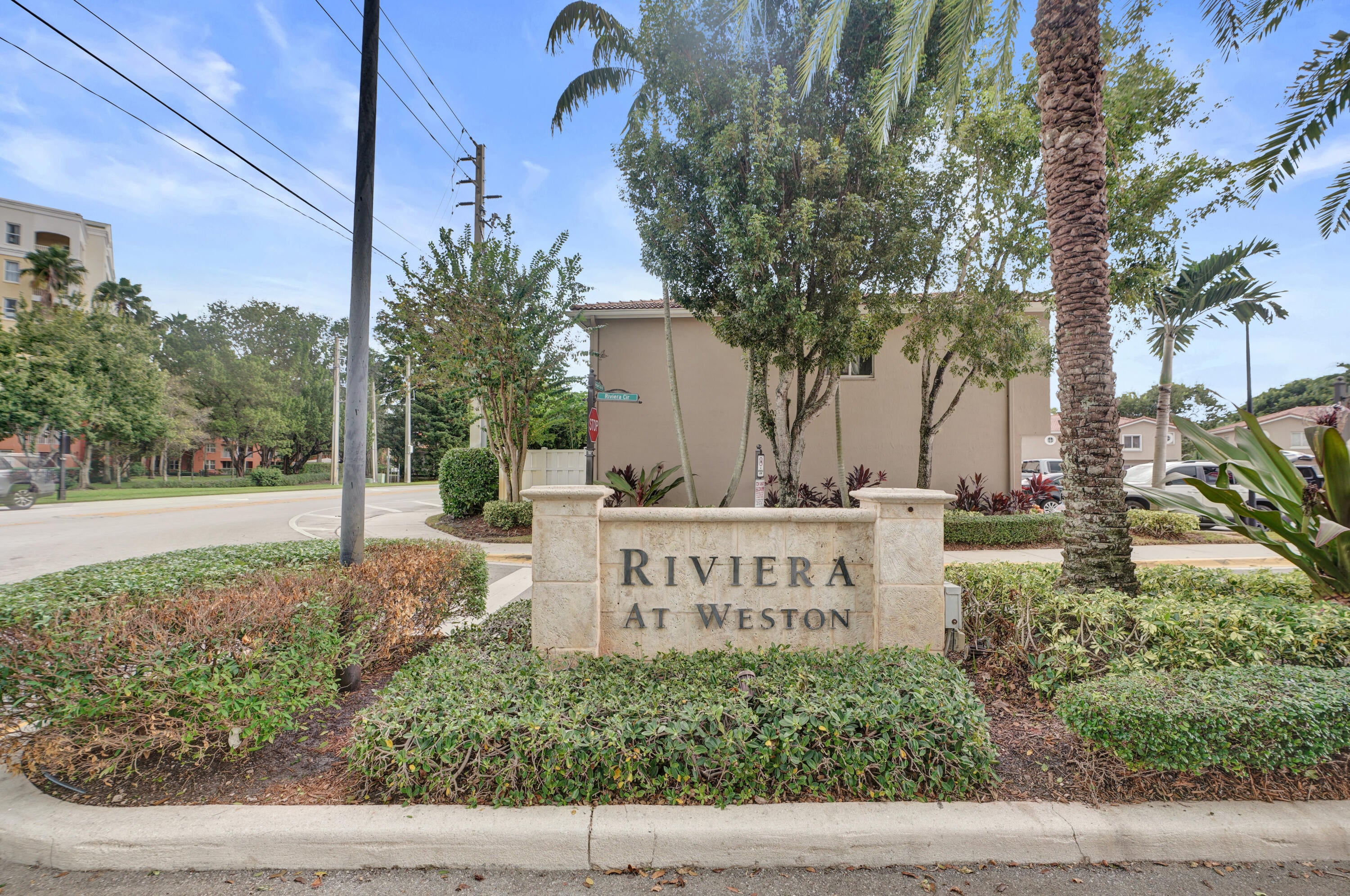 235 Riviera Circle