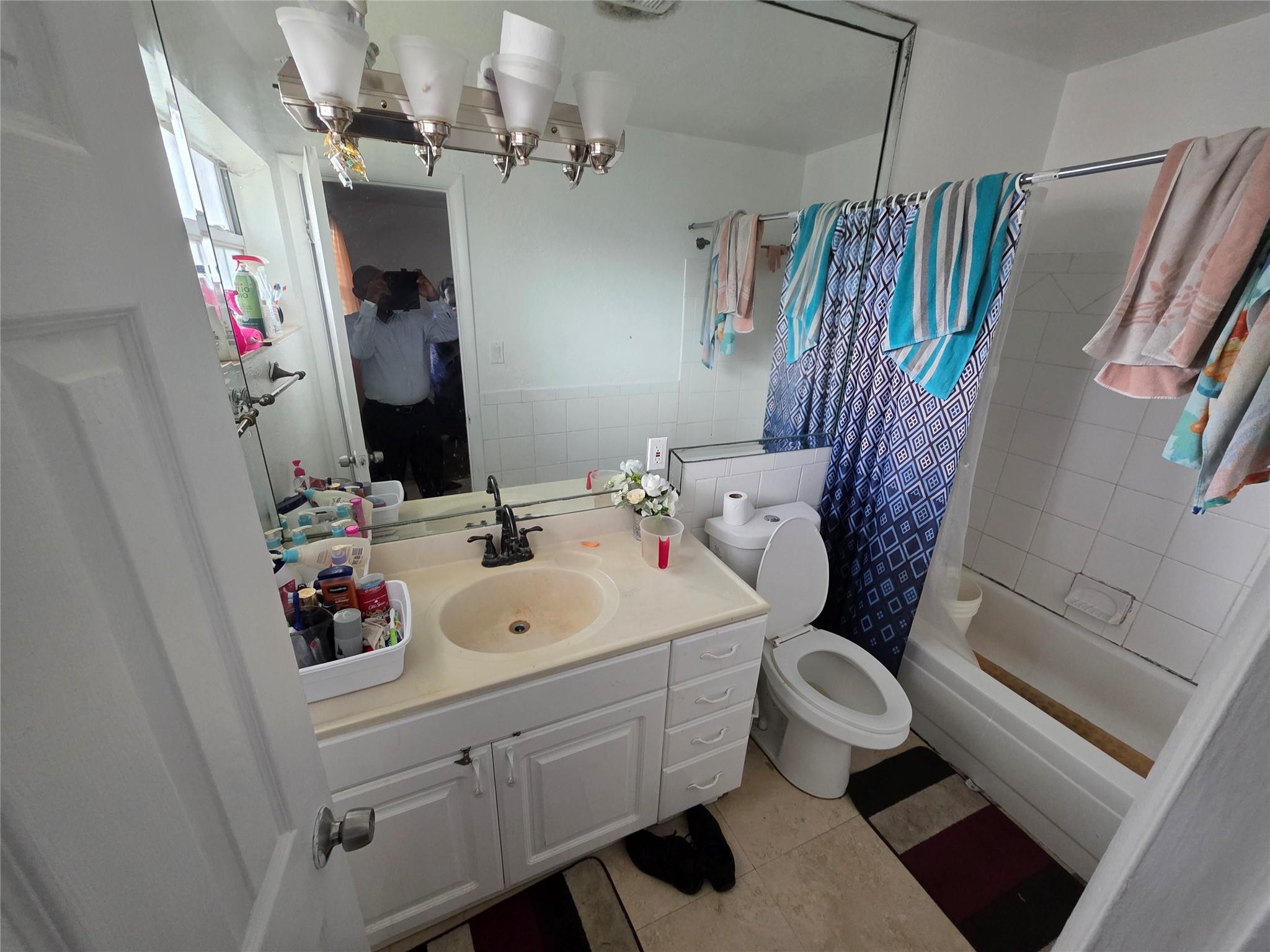 Royal Palm Acres First Se - Residential