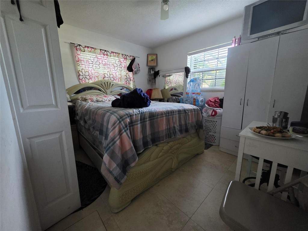 Royal Palm Acres First Se - Residential