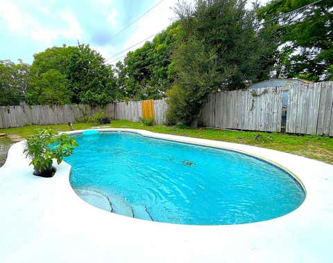 Featured picture for the property R11028123