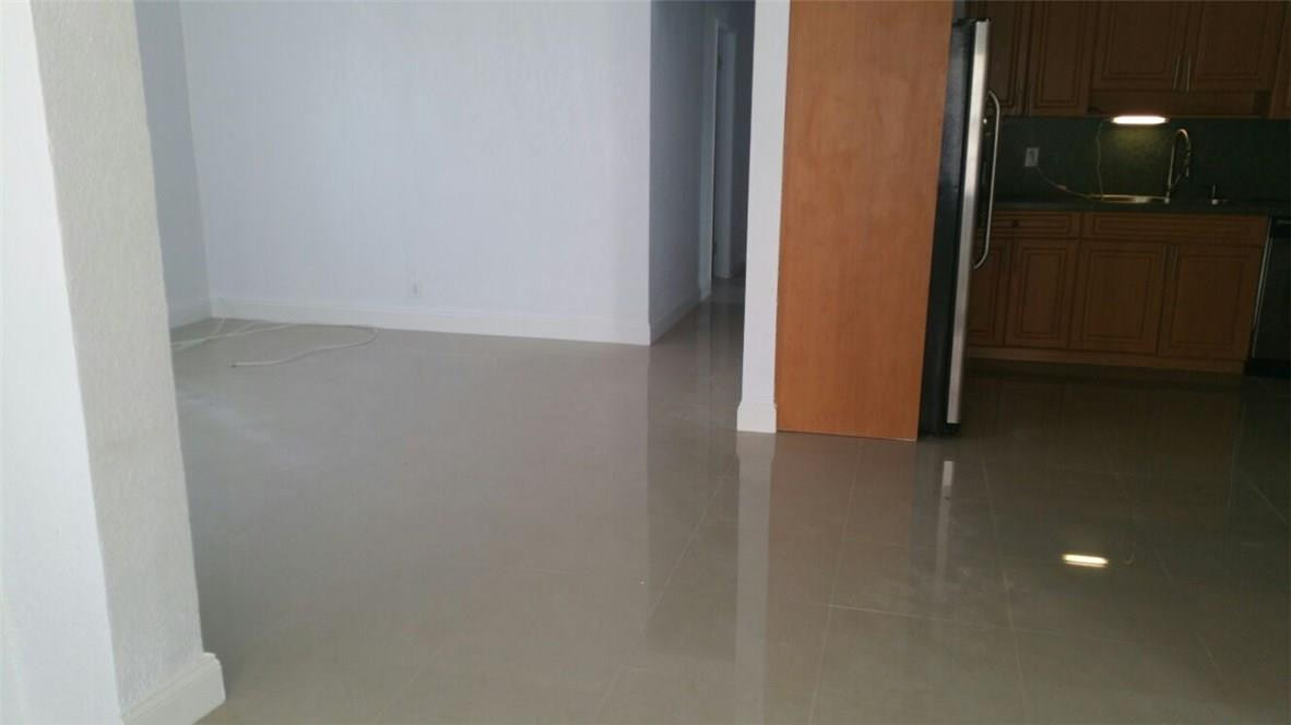 Twin Lakes Homes 47-15 B - Residential