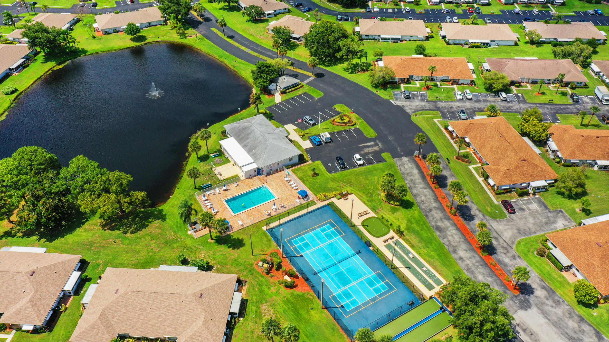 HIGH POINT OF FORT PIERCE CONDOMINIUM SECTION 3 - Residential