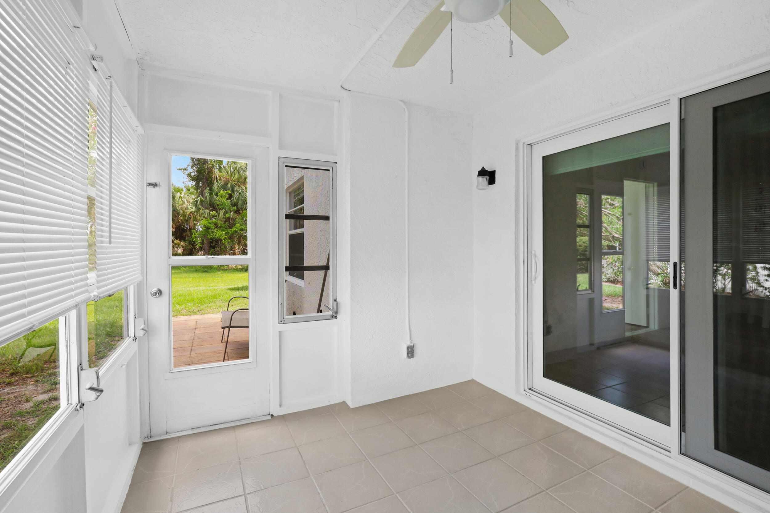 HIGH POINT OF FORT PIERCE CONDOMINIUM SECTION 3 - Residential