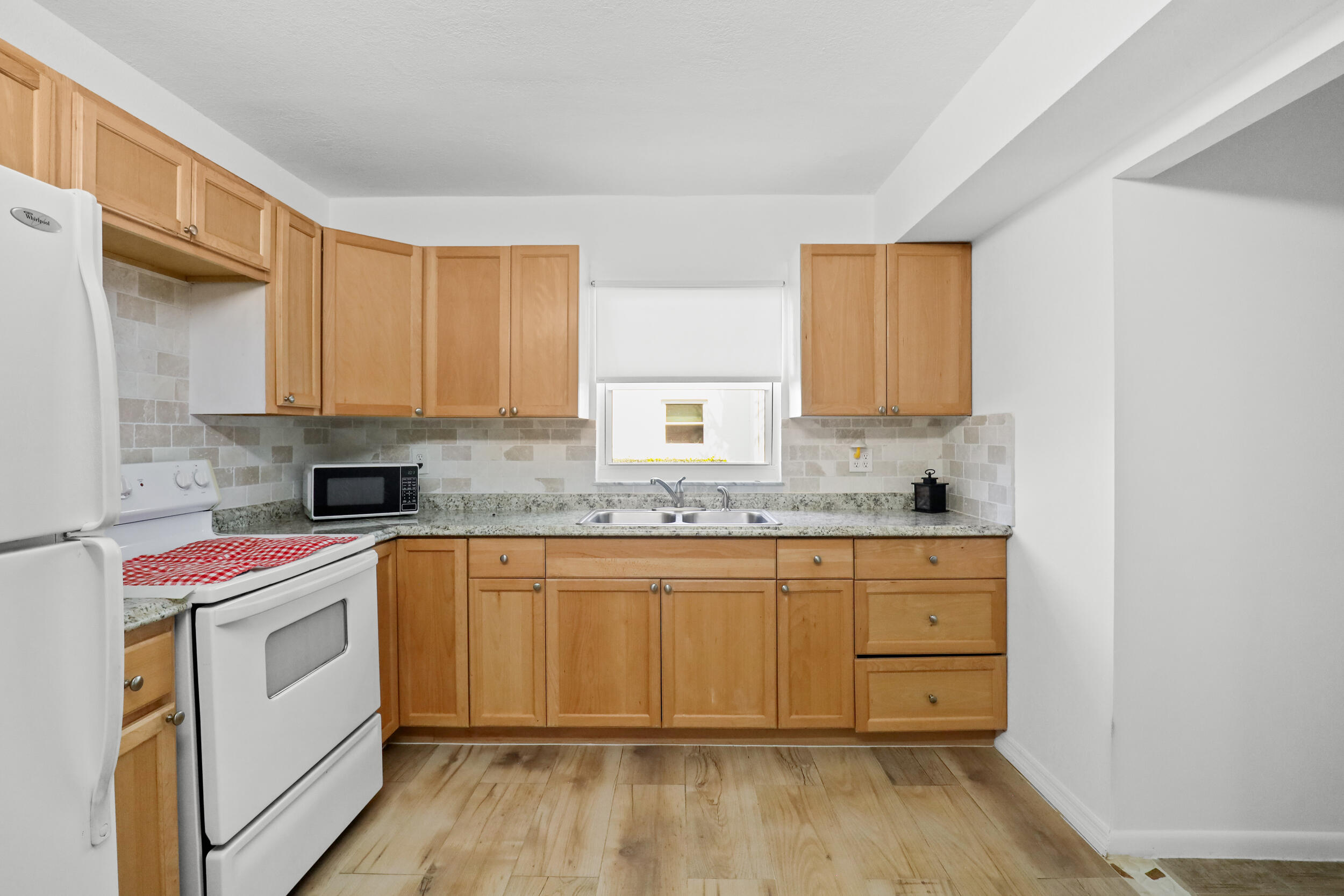 HIGH POINT OF FORT PIERCE CONDOMINIUM SECTION 3 - Residential