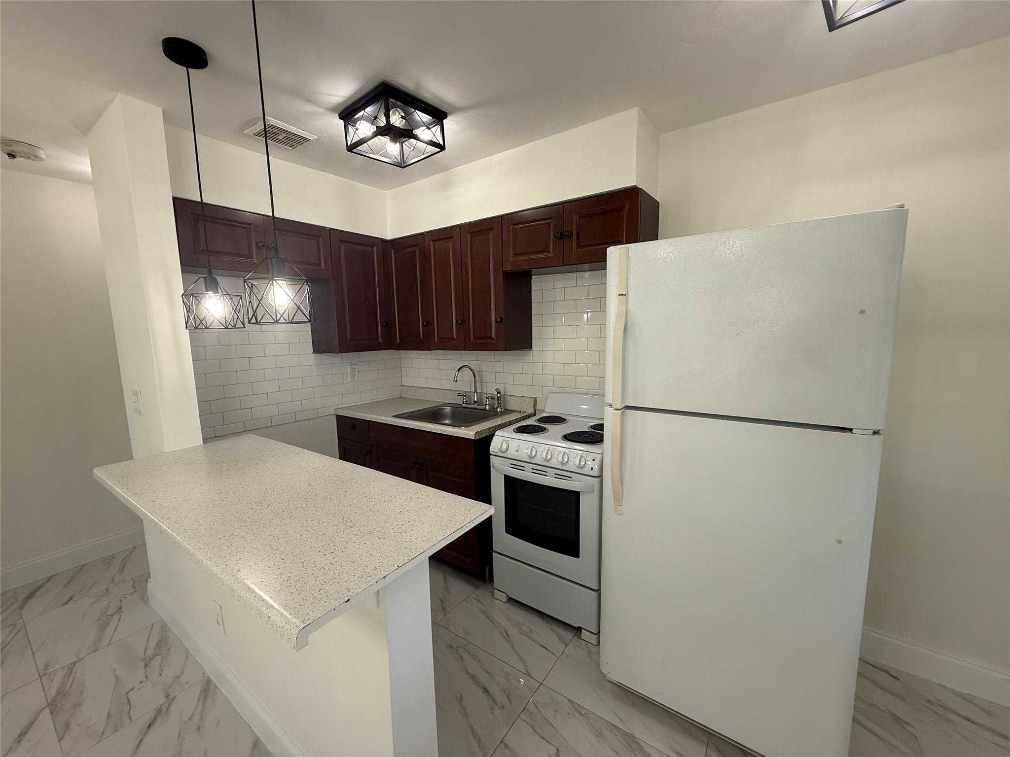 PROGRESSO - Residential Lease