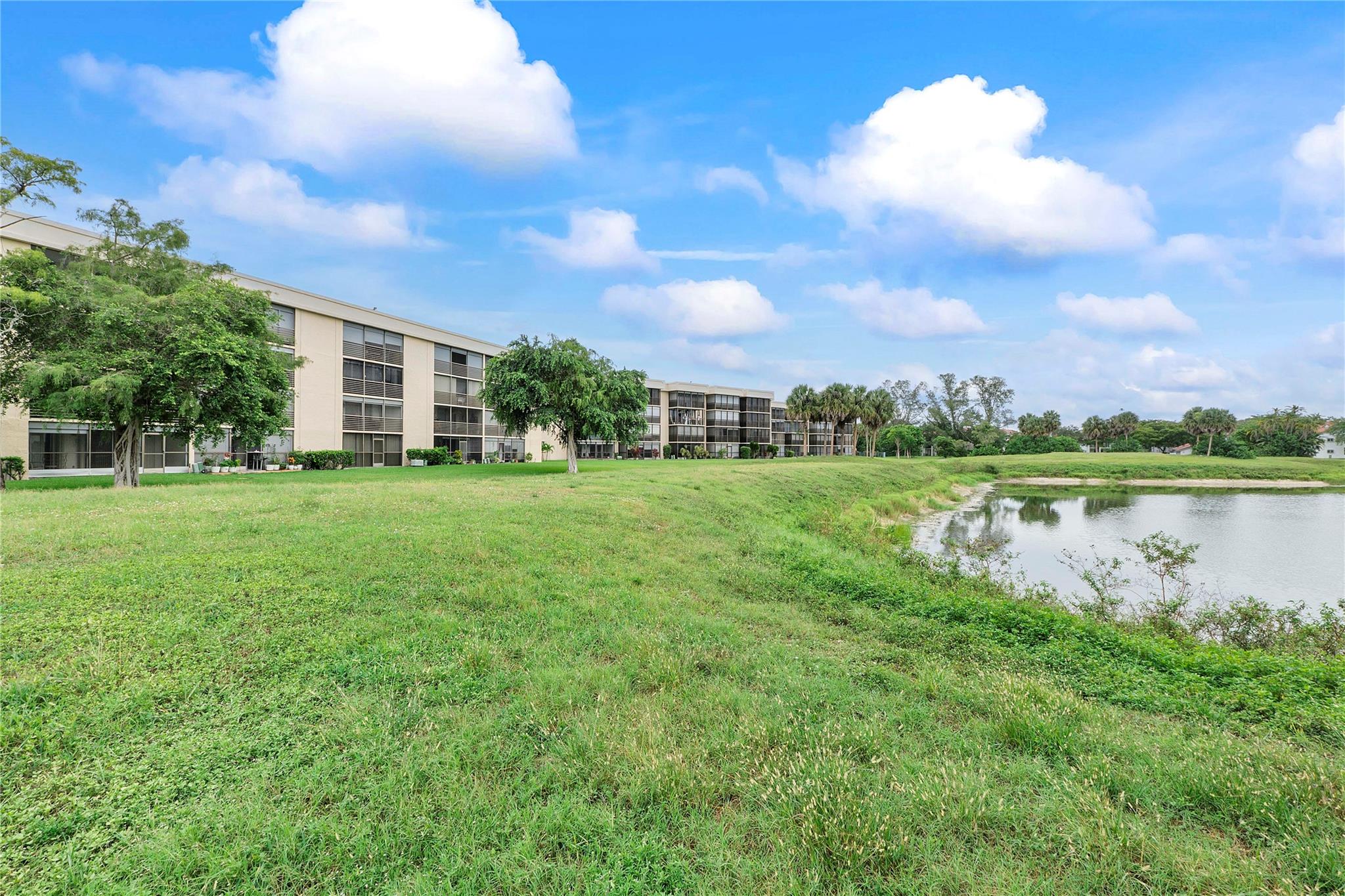 3231 Holiday Springs Blvd 208