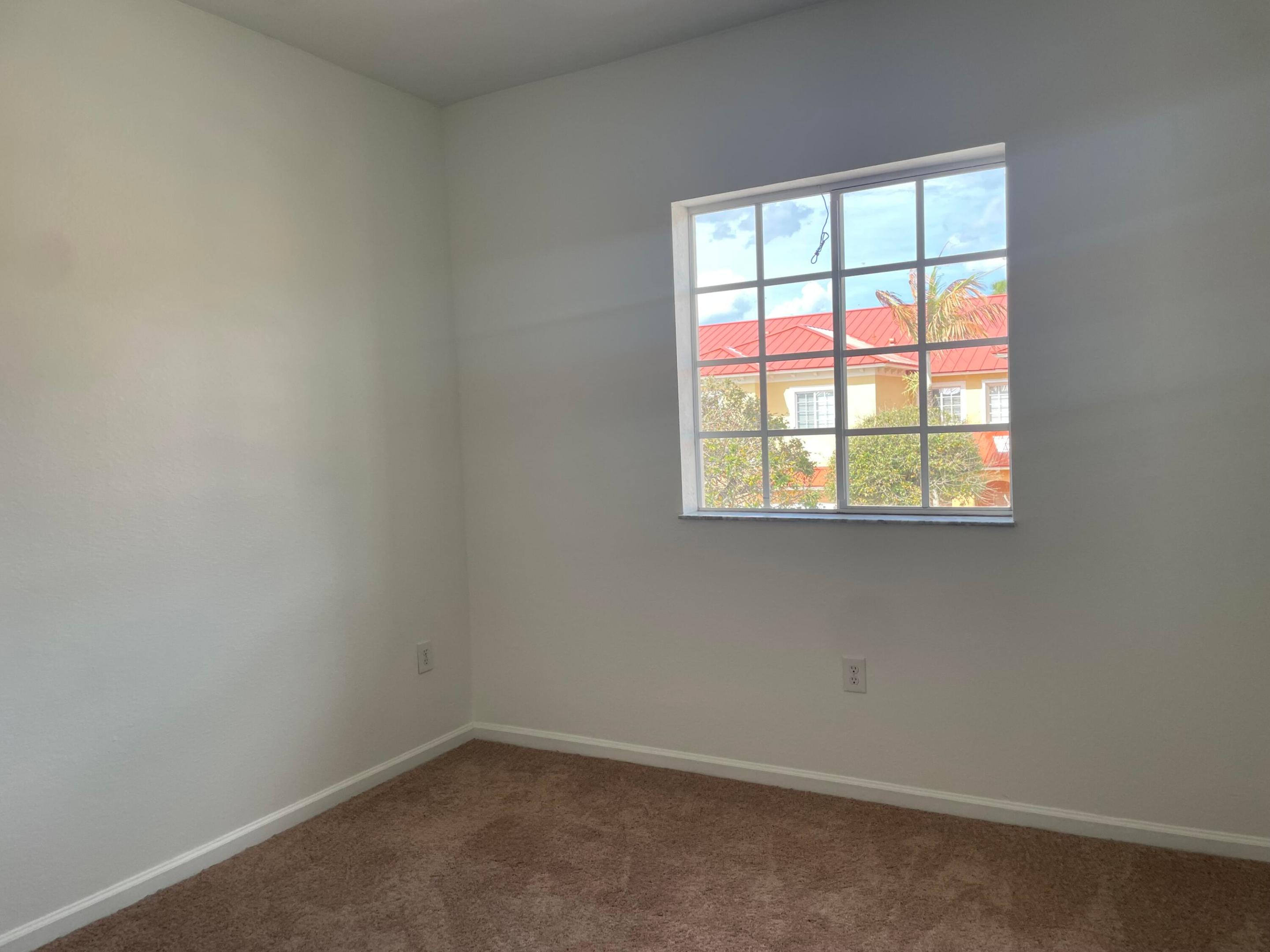 MARINER VILLAGE OF MARTIN COUNTY CONDO - Residential Lease