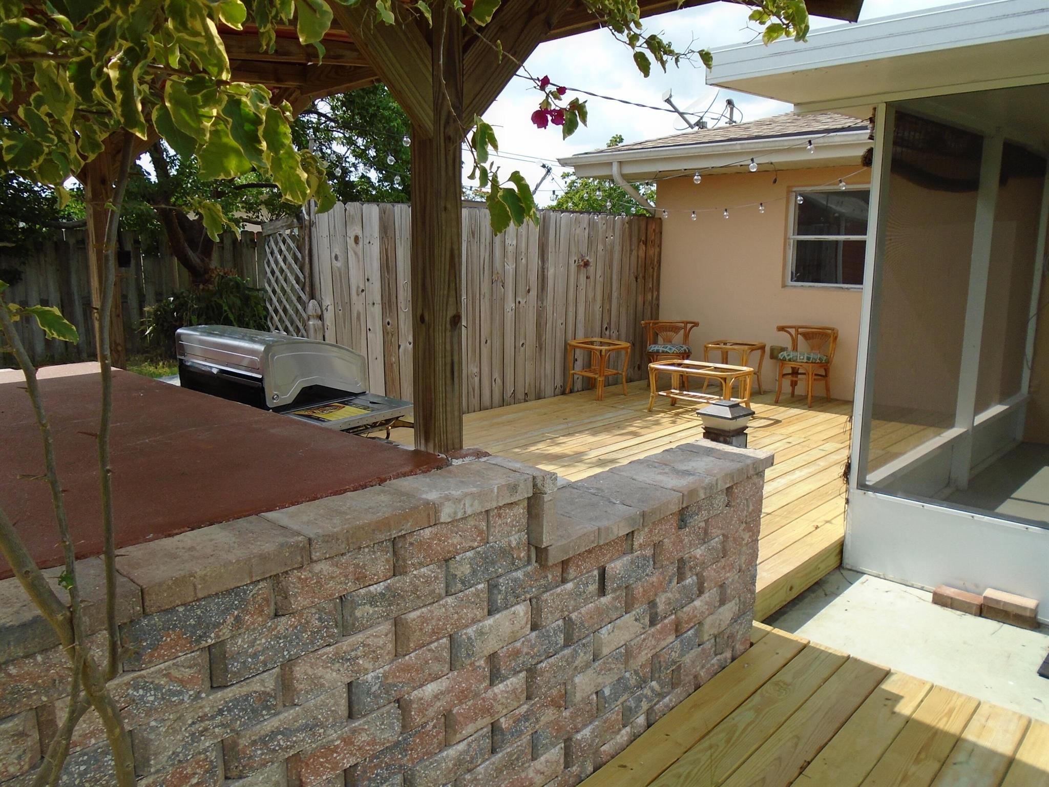 RIVER PARK UNIT 7 - Residential