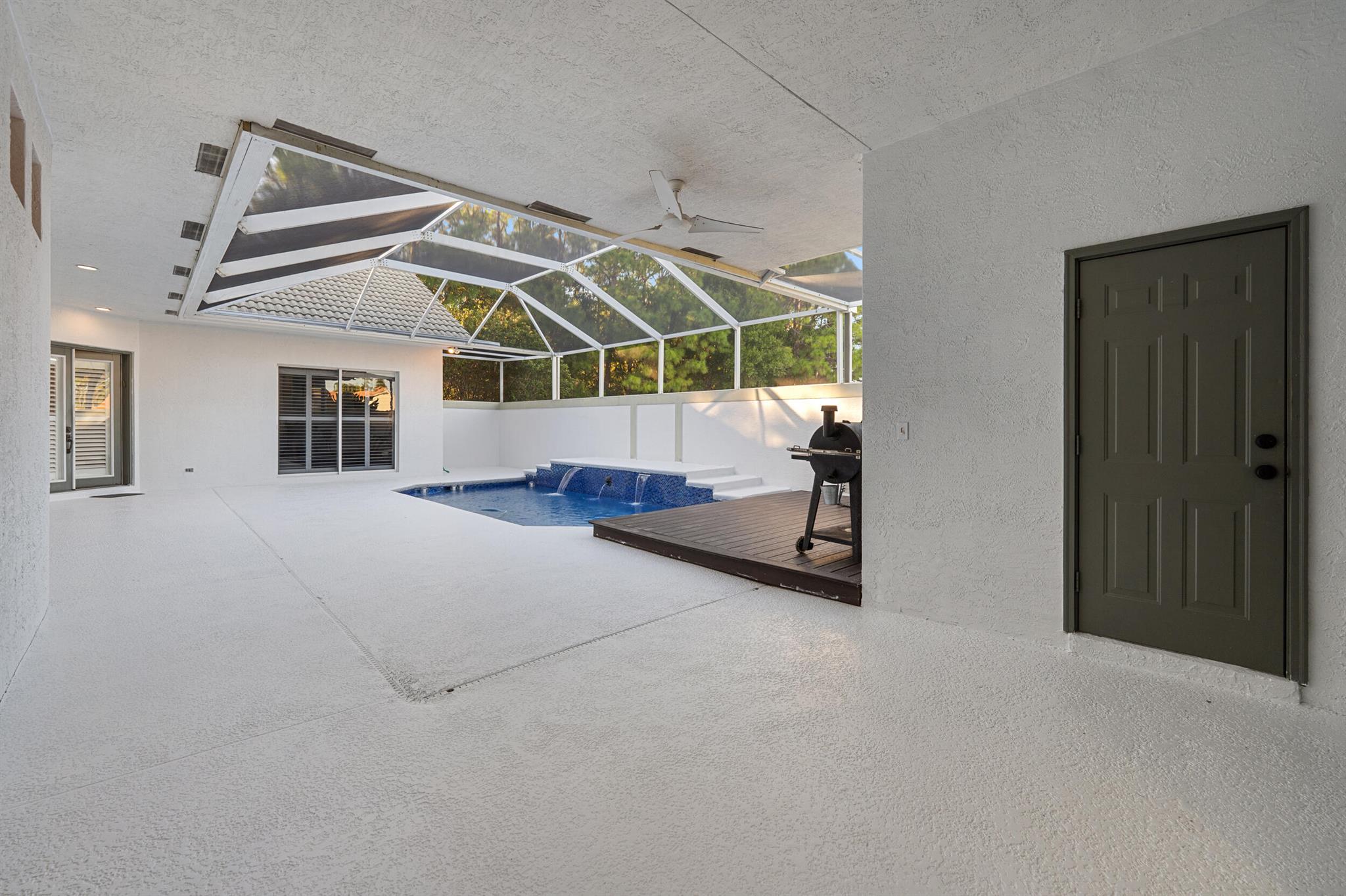 LAKE CHARLES PHASE 3E - Residential Lease