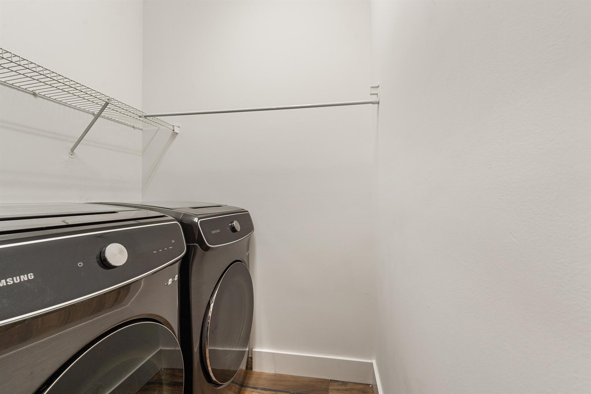 LAKE CHARLES PHASE 3E - Residential Lease