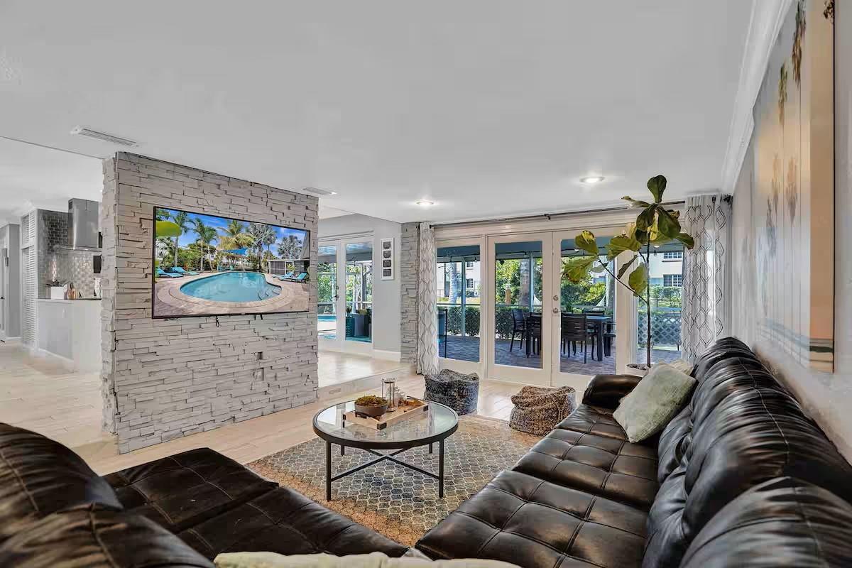 Curva Del Rio Add 35-44 B - Residential