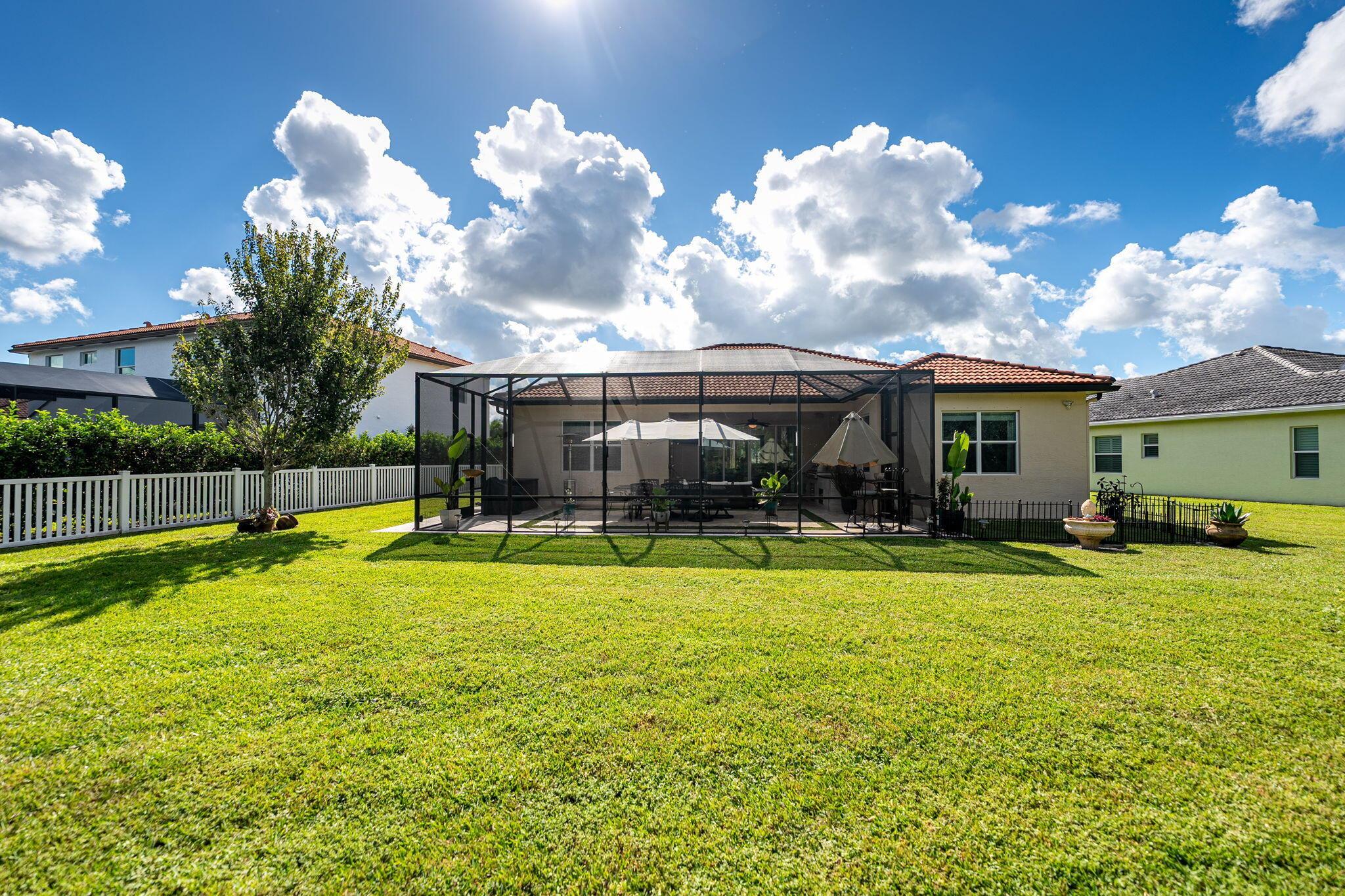 TownPark, TOWN PARK - Residential