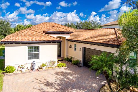 Photo of 11357 SW Hillcrest Circle, Port St Lucie, FL 34987 (MLS # R11134327)