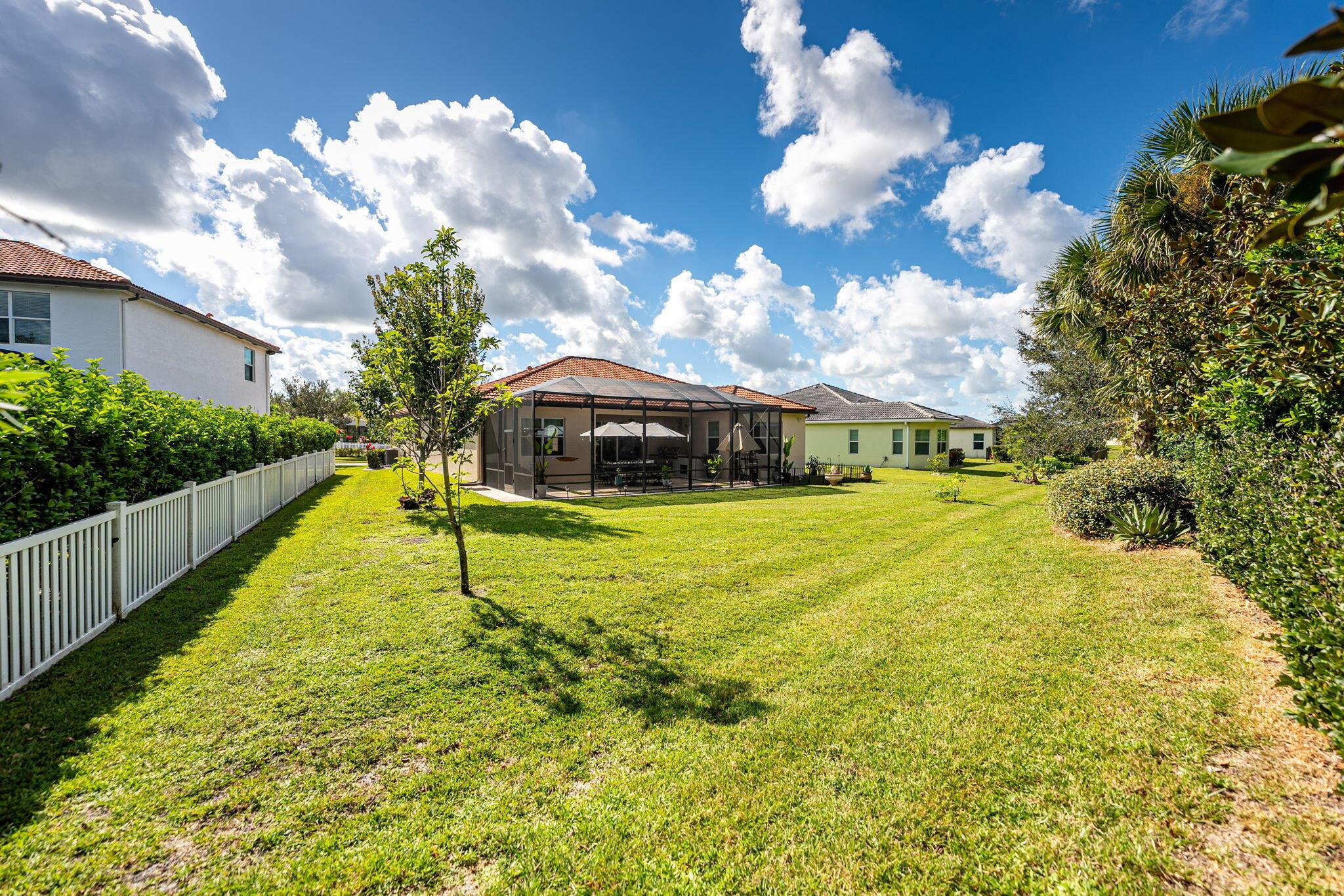 TownPark, TOWN PARK - Residential