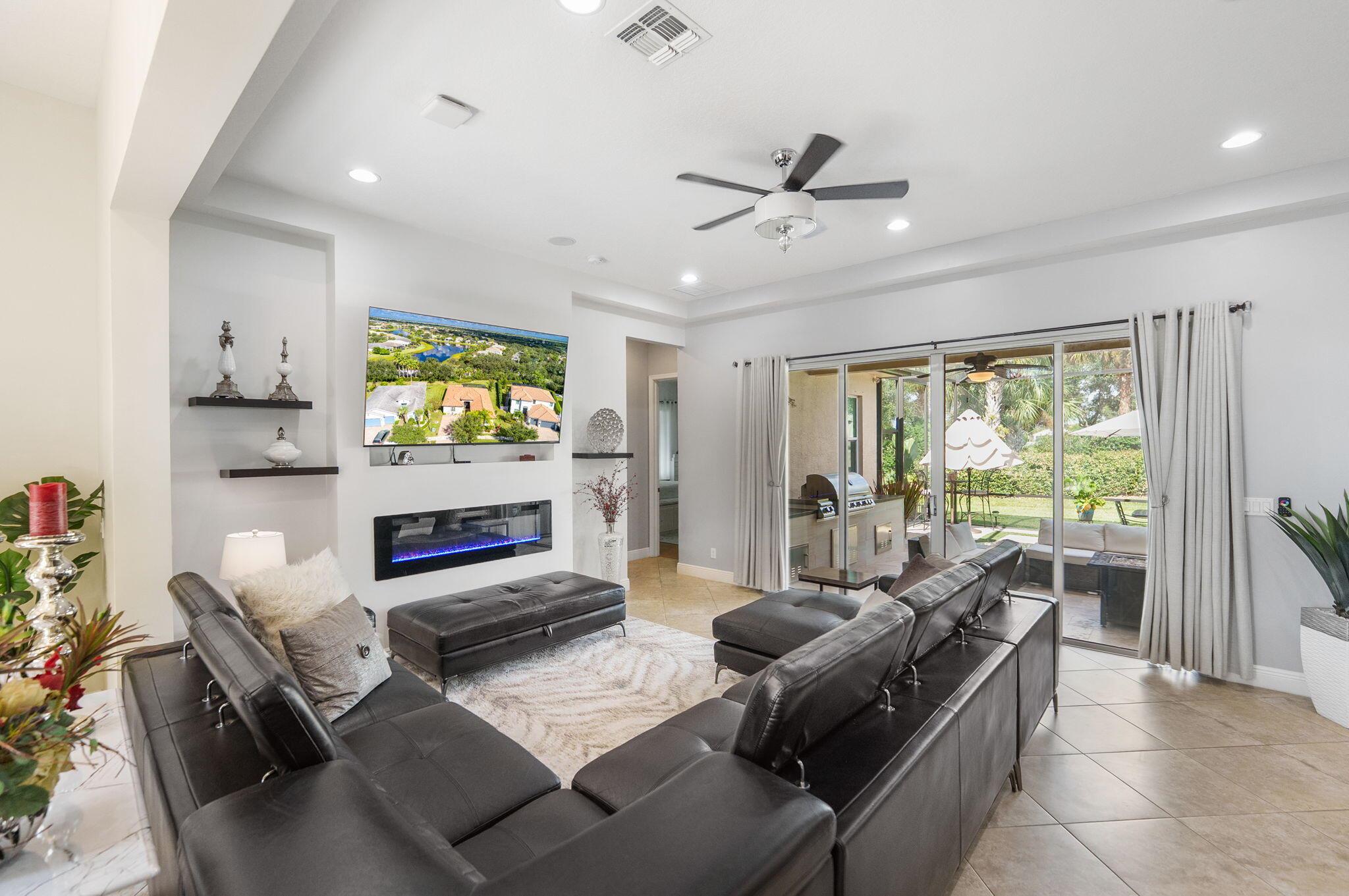 TownPark, TOWN PARK - Residential