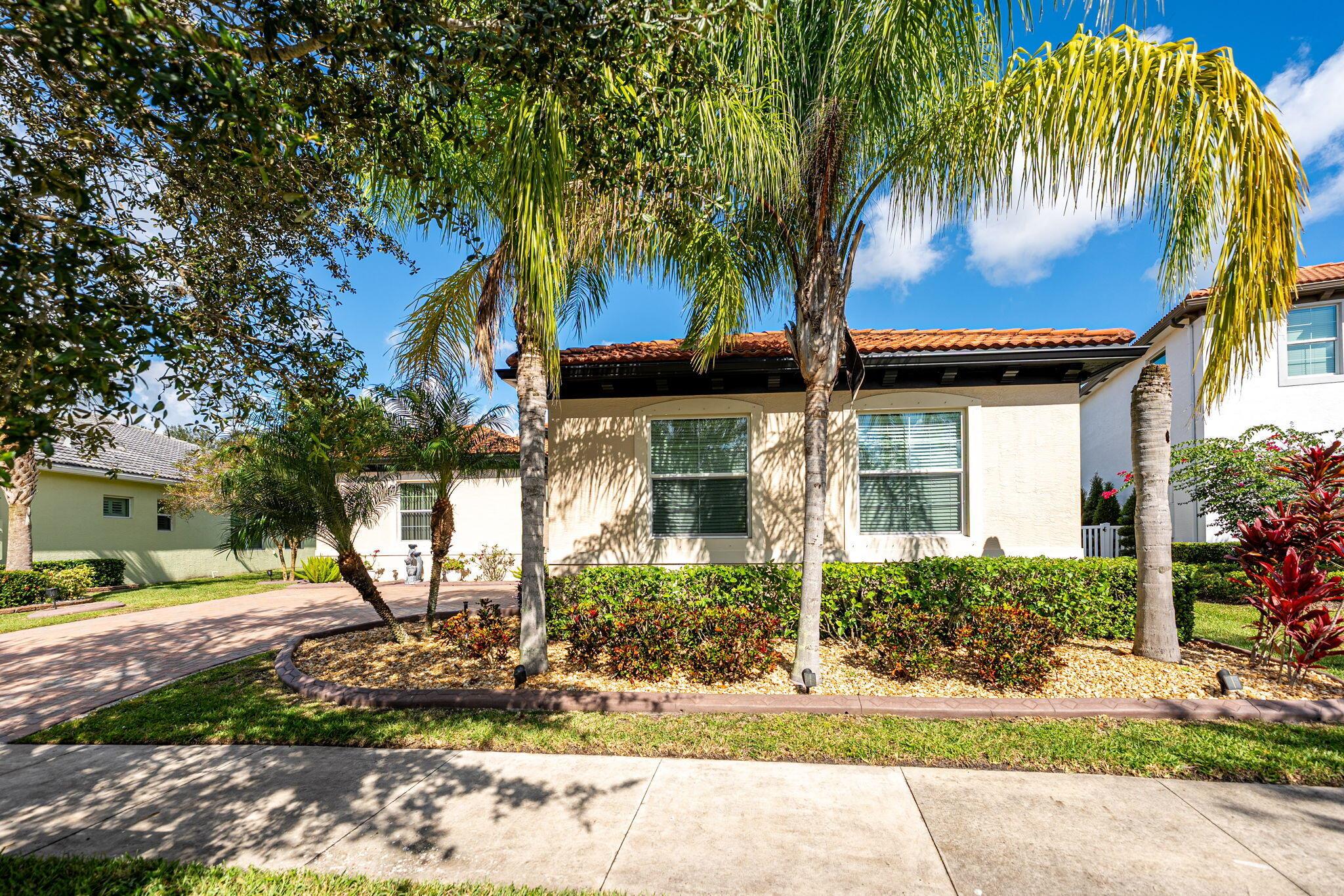 TownPark, TOWN PARK - Residential