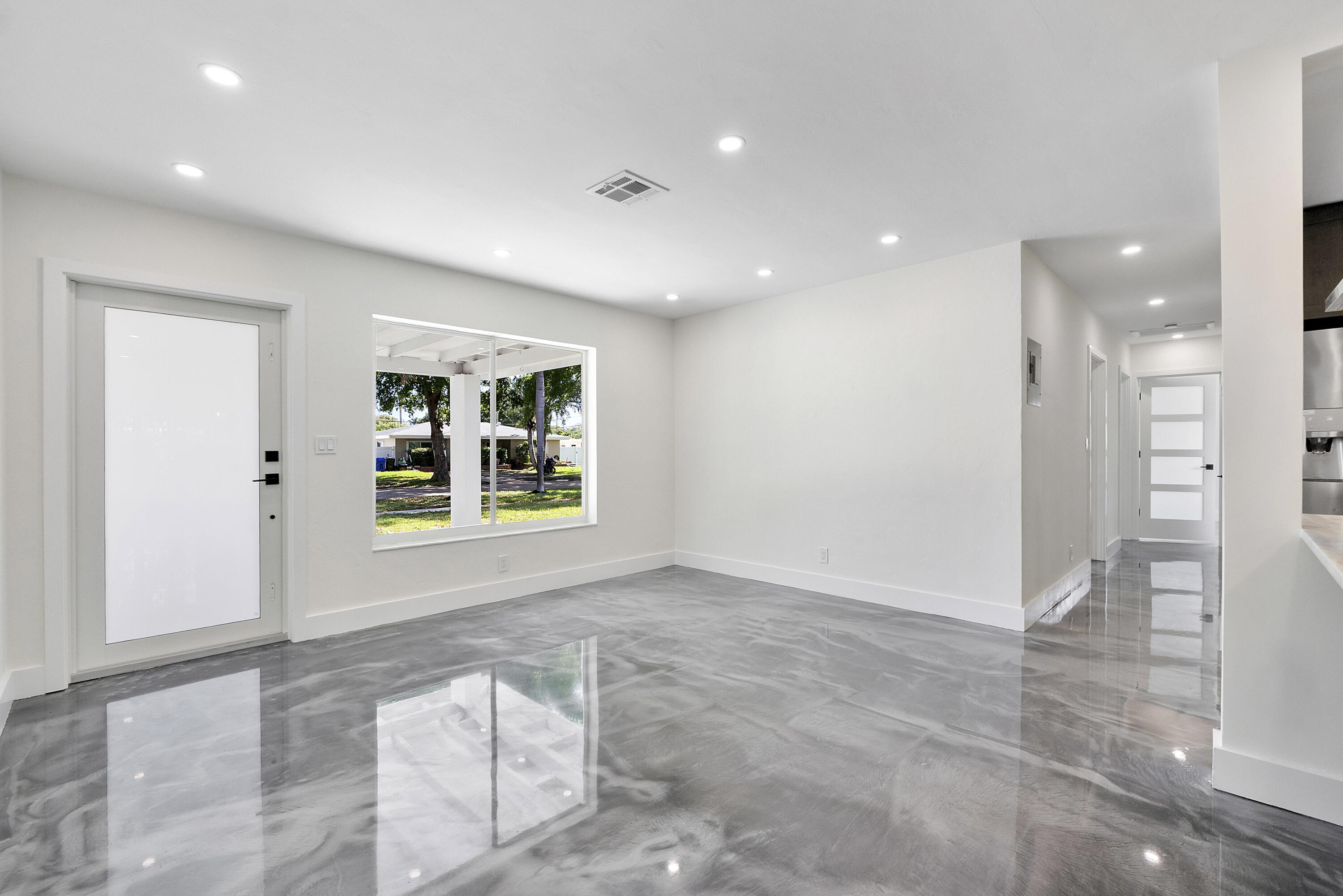 MARY KNOLL - Residential