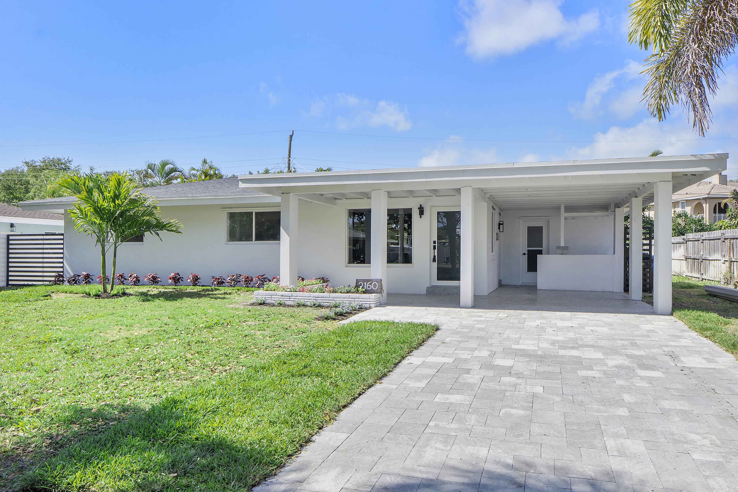 MARY KNOLL - Residential