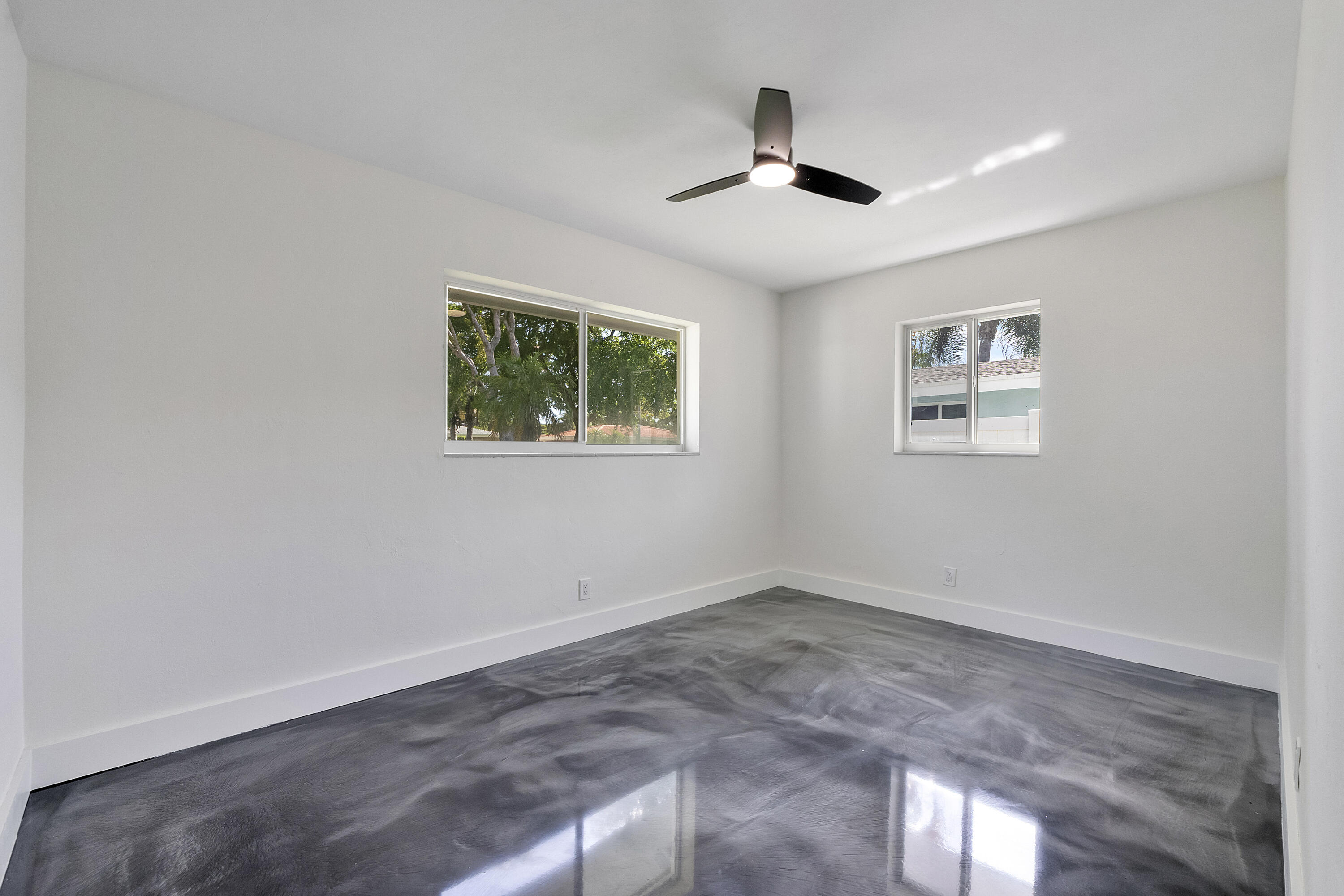 MARY KNOLL - Residential