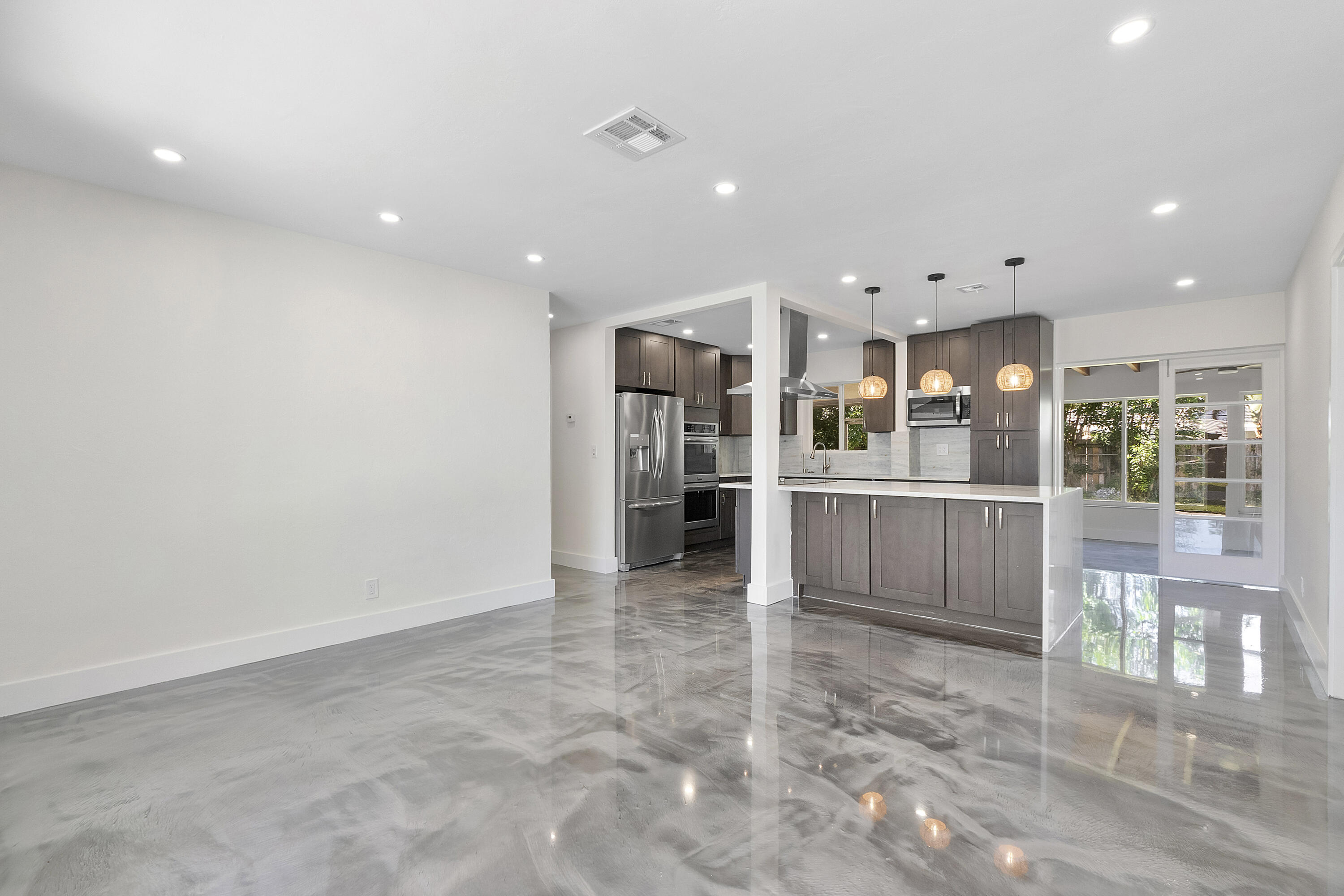 MARY KNOLL - Residential